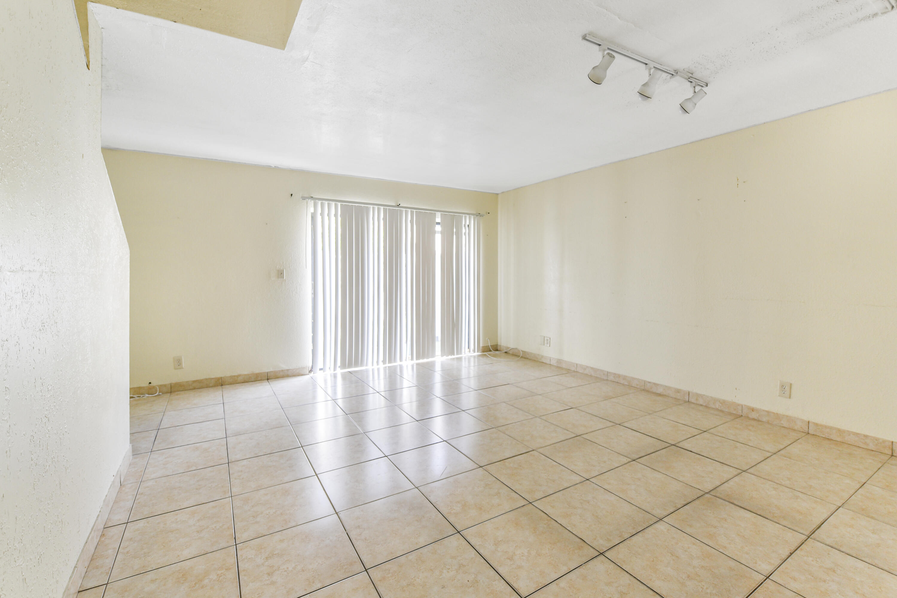 MLS #RX-11110817 image #12