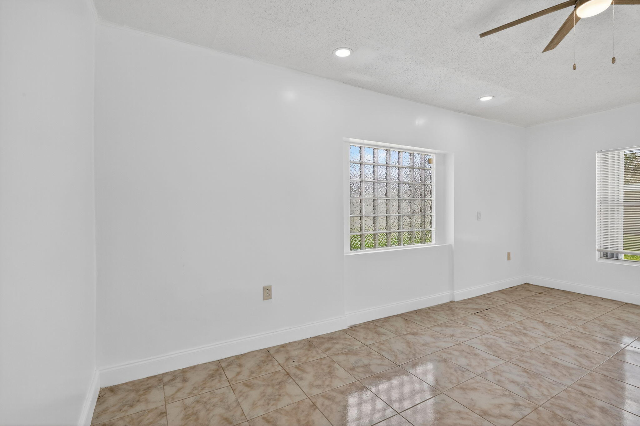 MLS #RX-11110902 image #35