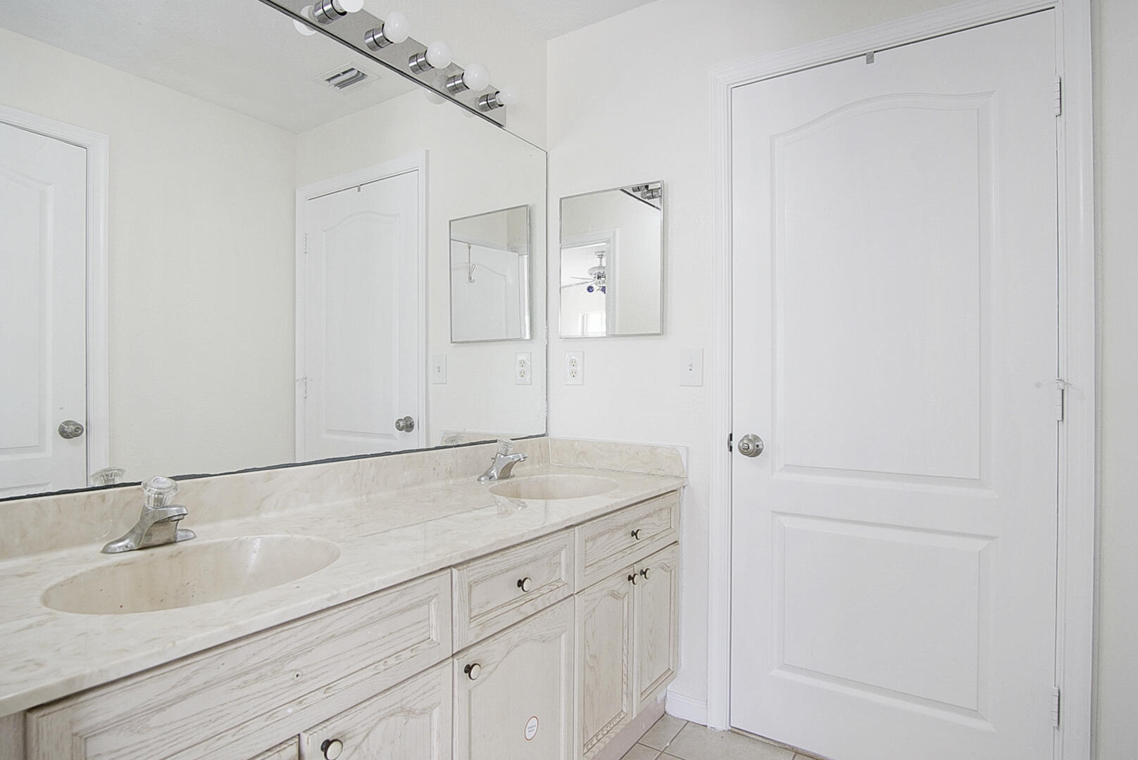 MLS #RX-11111073 image #20