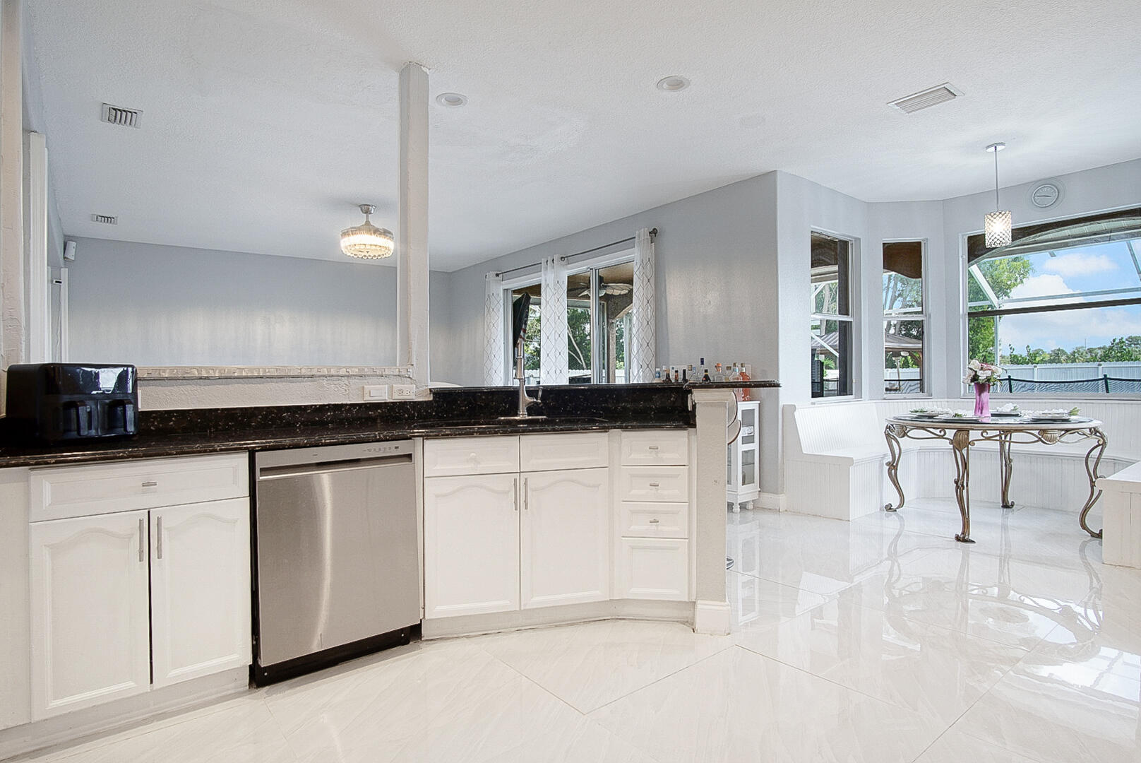 MLS #RX-11111073 image #8