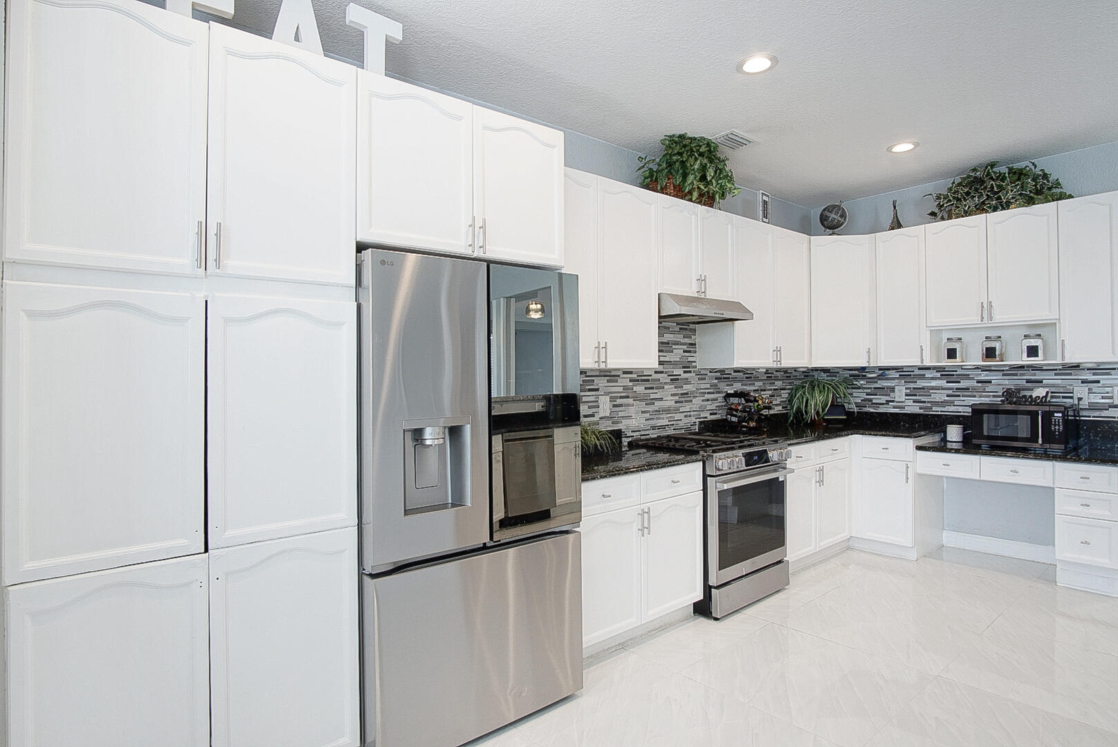 MLS #RX-11111073 image #9