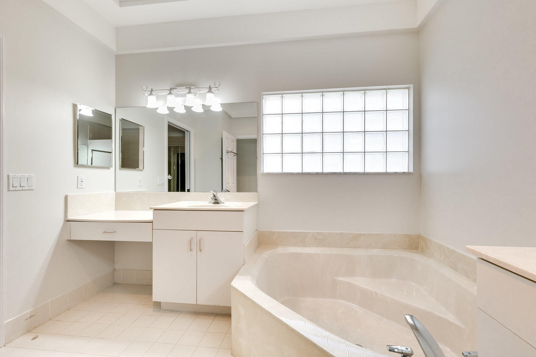 MLS #RX-11111822 image #18