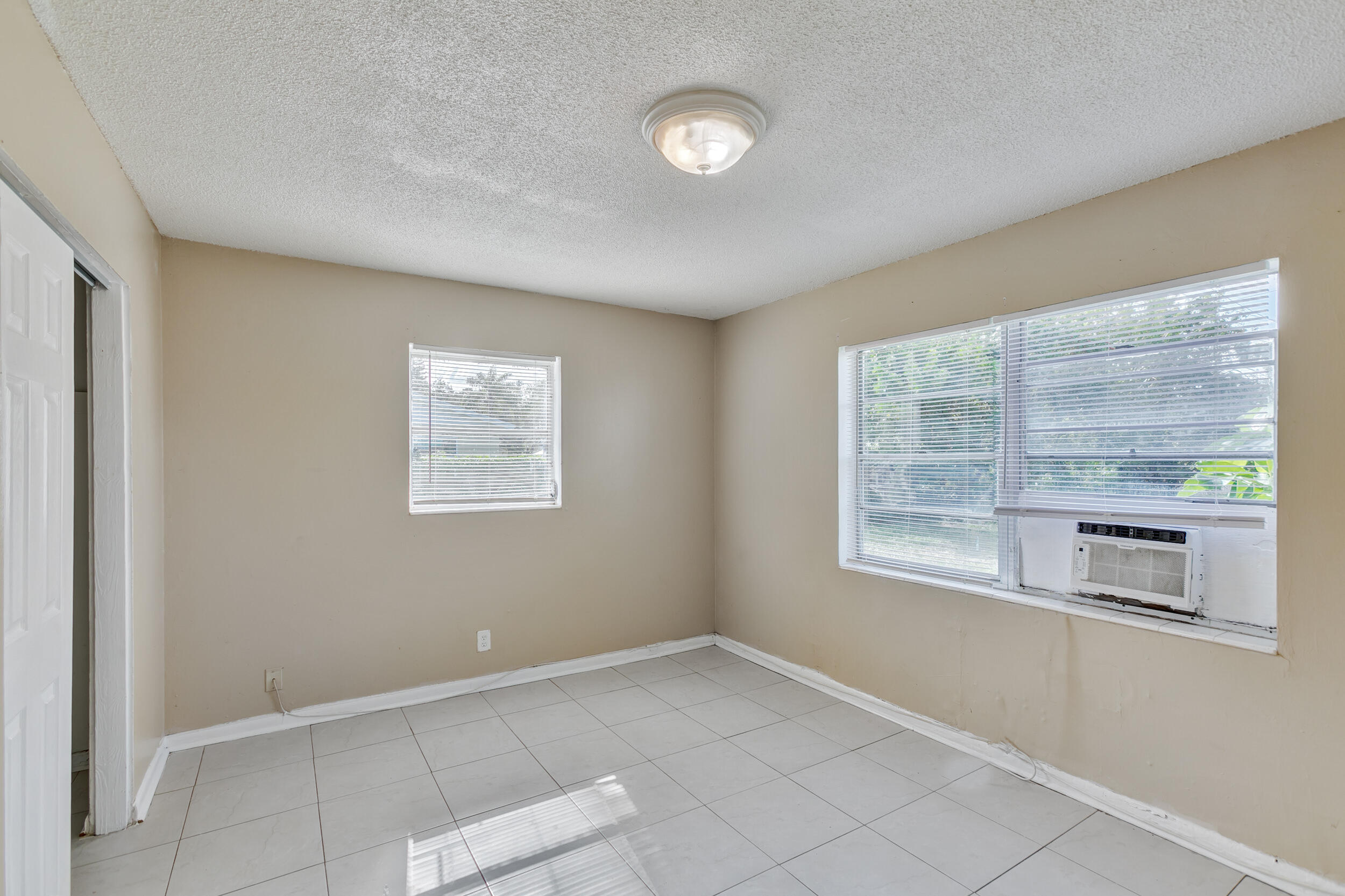 MLS #RX-11111891 image #21