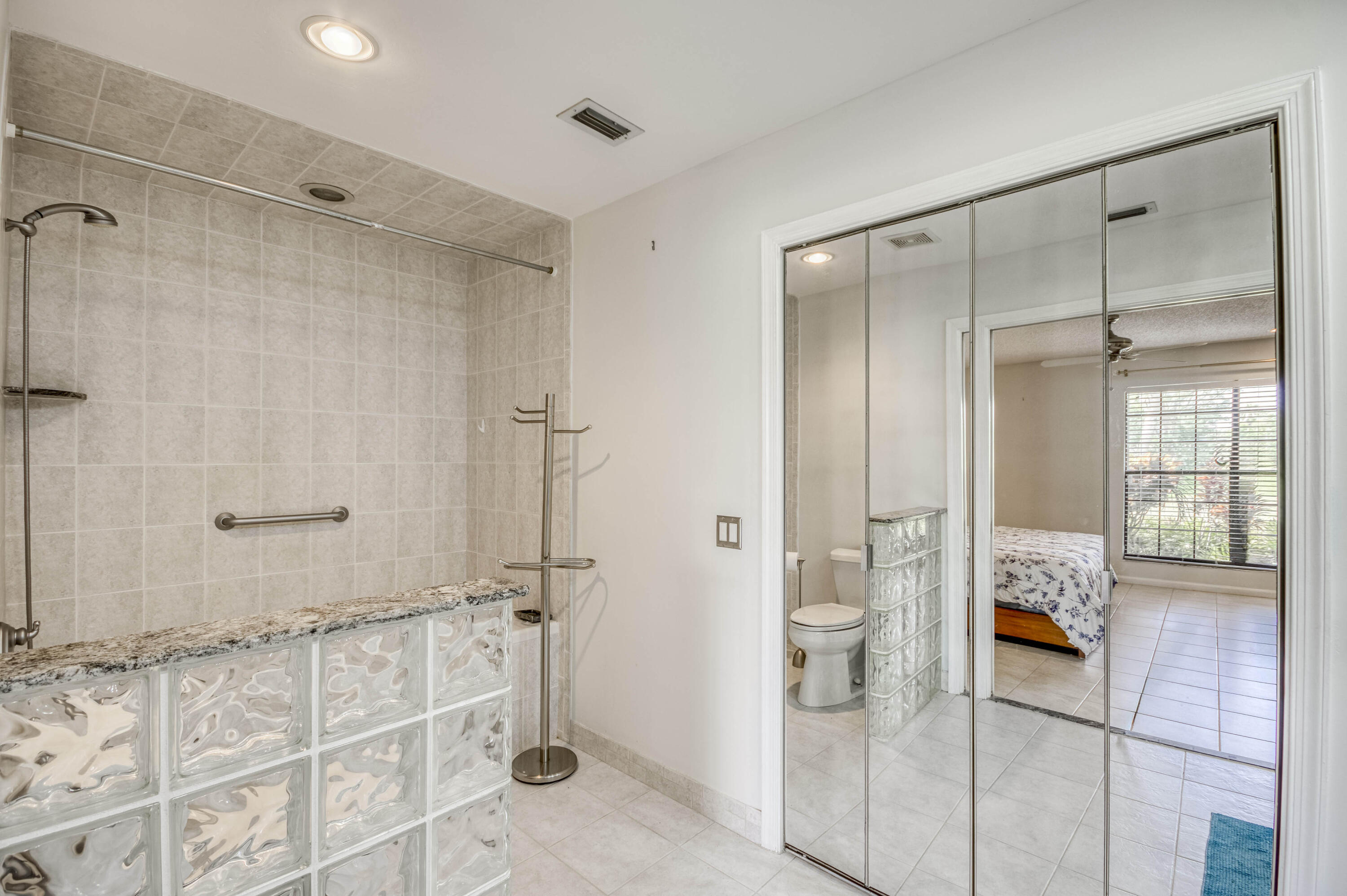 MLS #RX-11112353 image #16