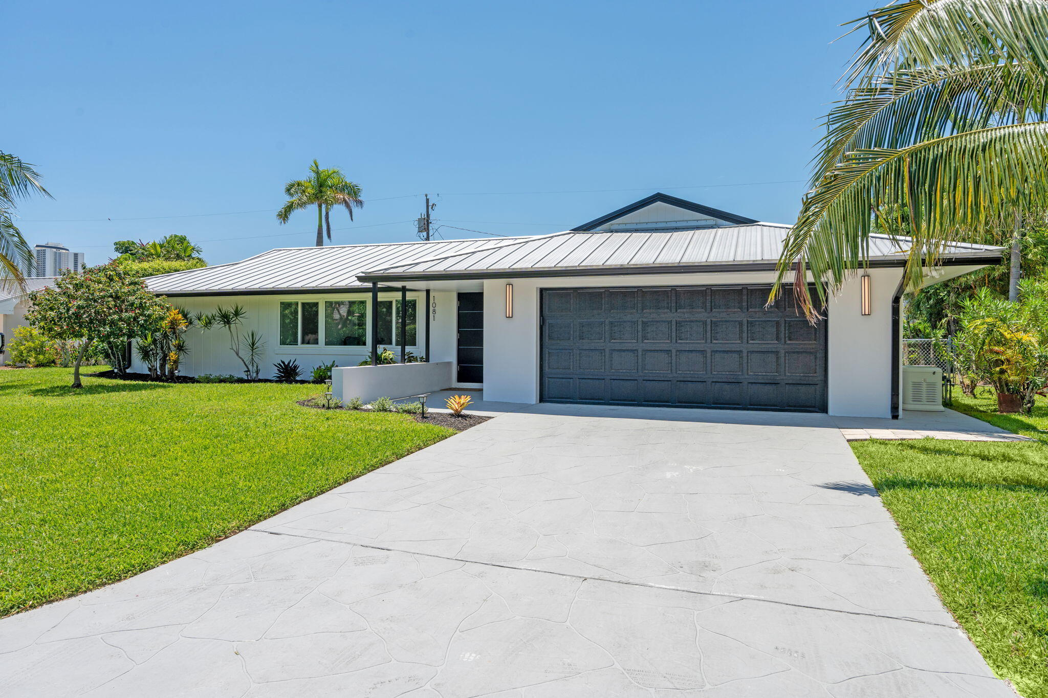 MLS #RX-11112378 image #1