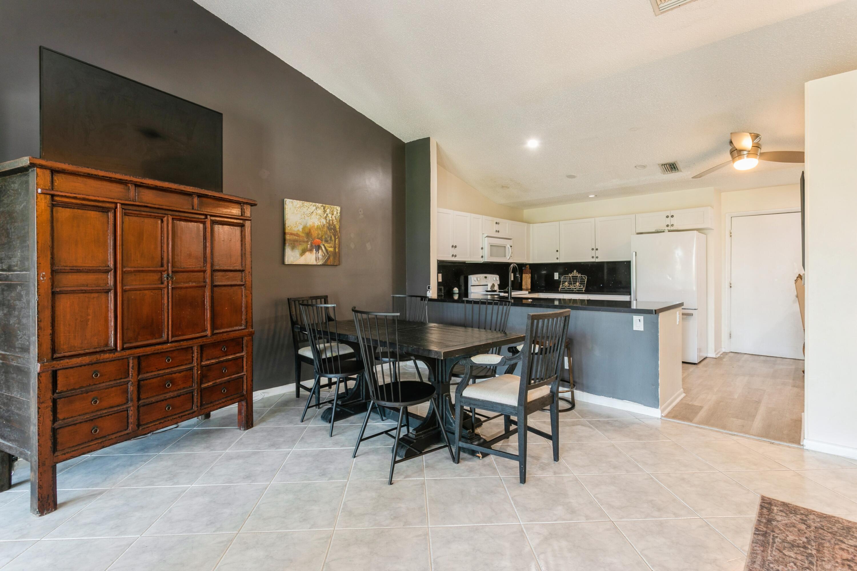 MLS #RX-11112385 image #5