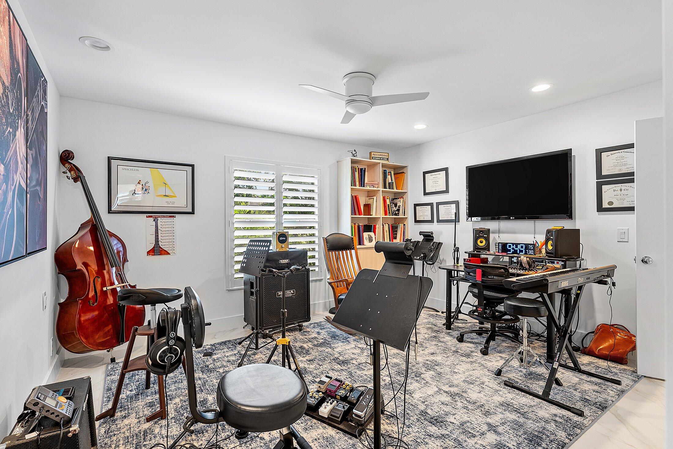 MLS #RX-11112702 image #41