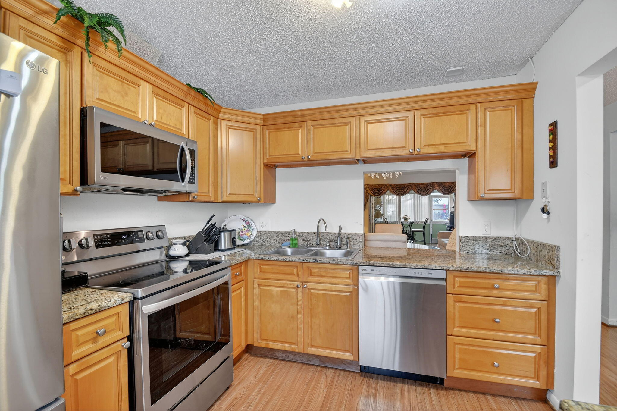 MLS #RX-11113040 image #6