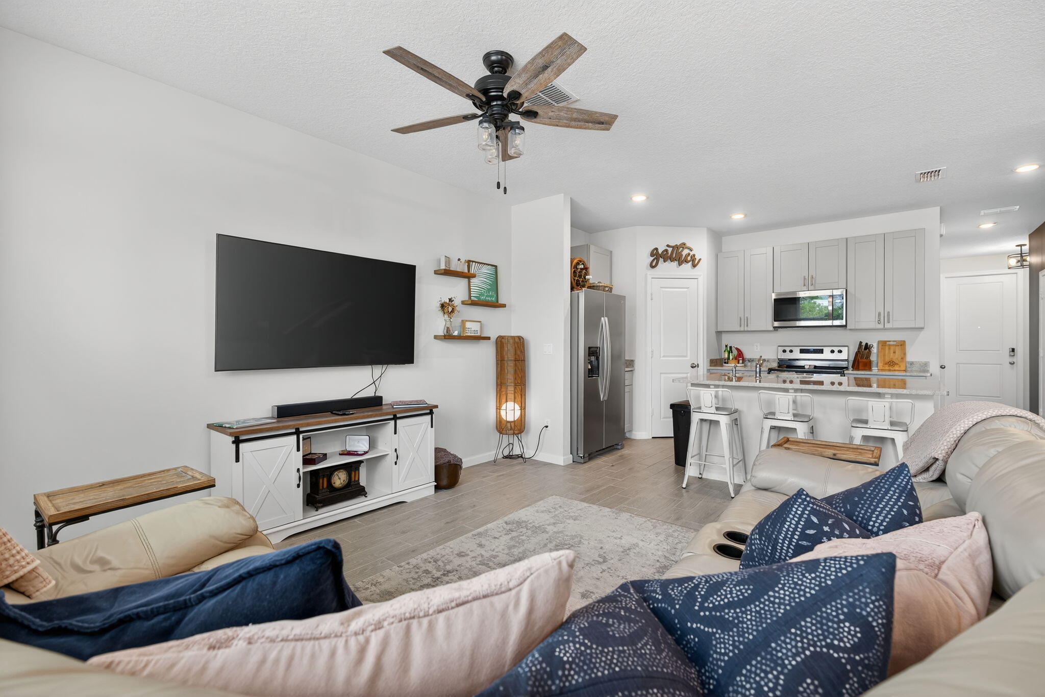 MLS #RX-10983989 image #3