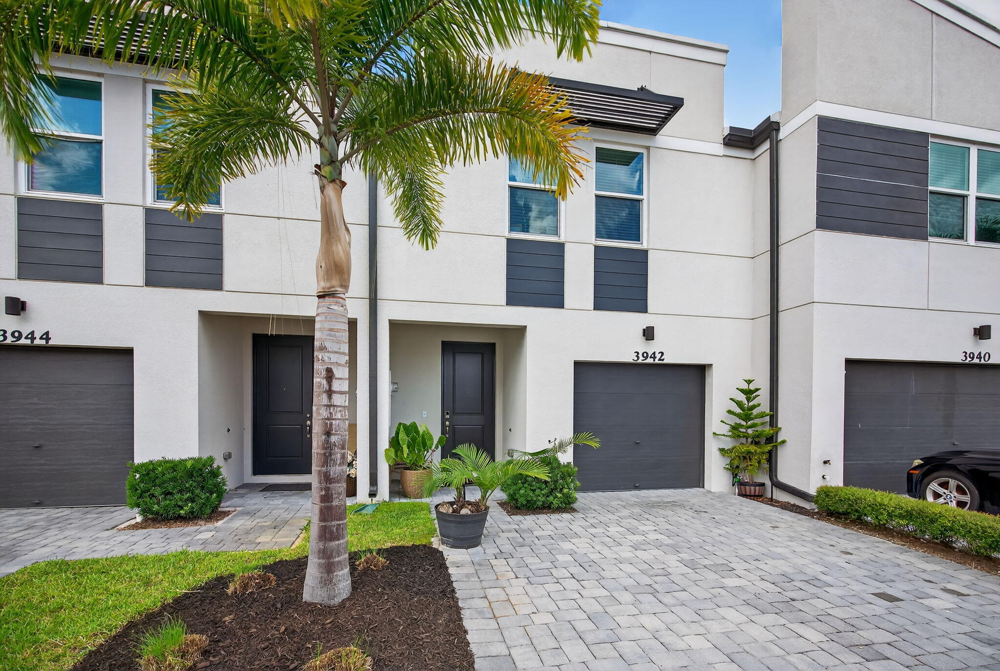 MLS #RX-10983989 image #4