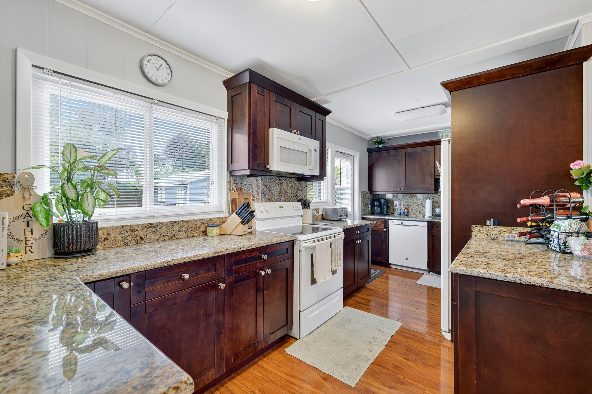 MLS #RX-11113569 image #1