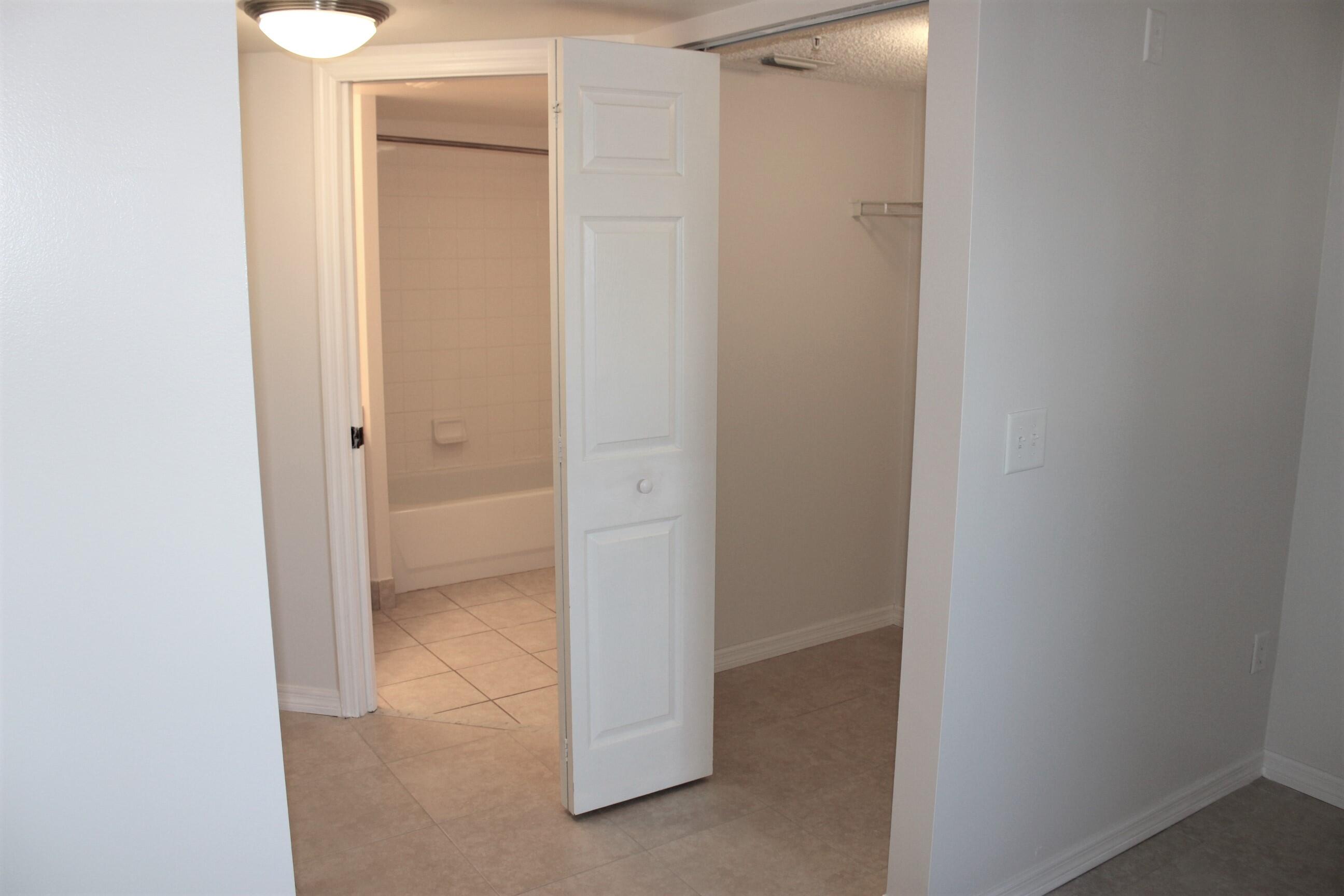 MLS #RX-11113625 image #17