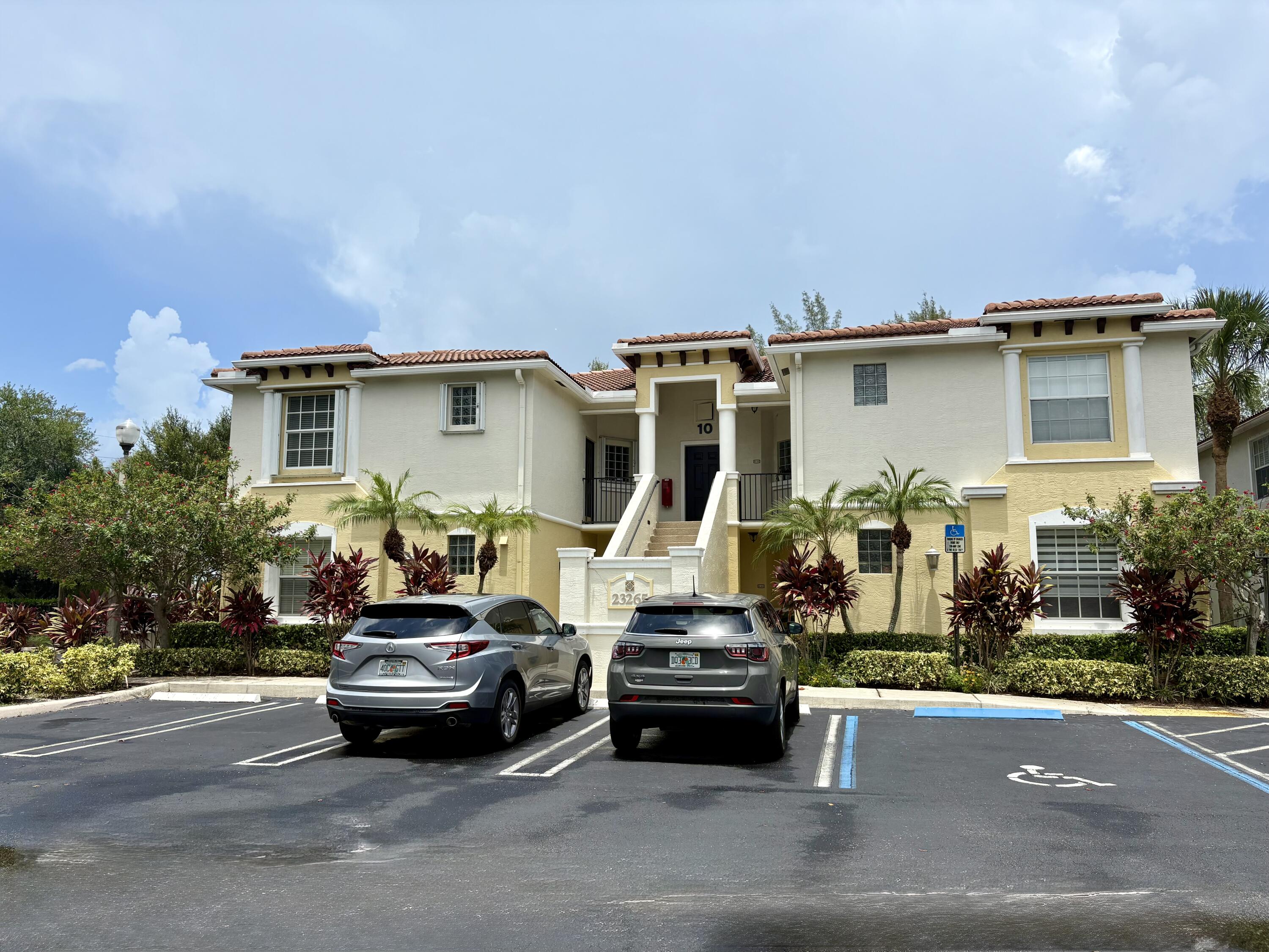 MLS #RX-11113646 img 0
