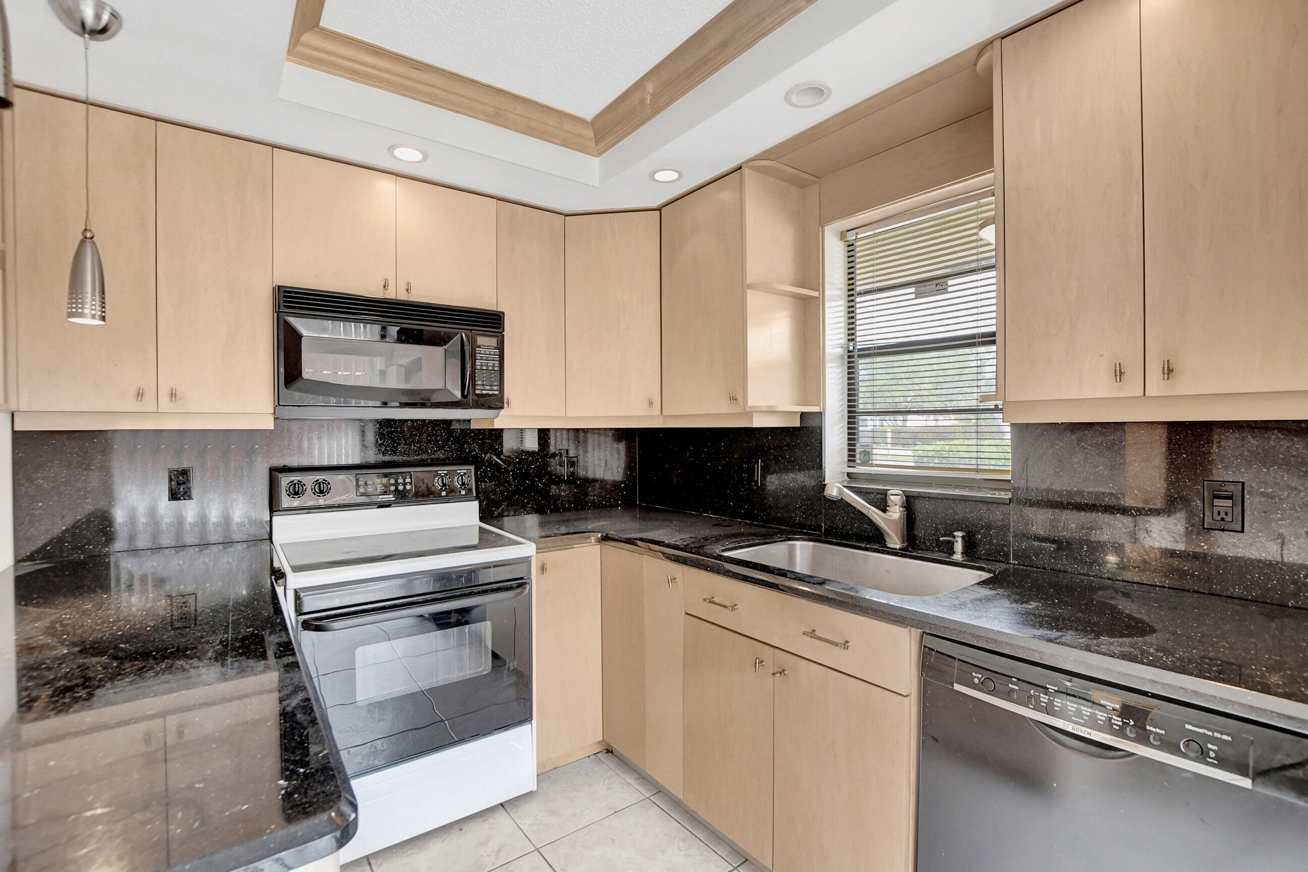 MLS #RX-11114370 image #11