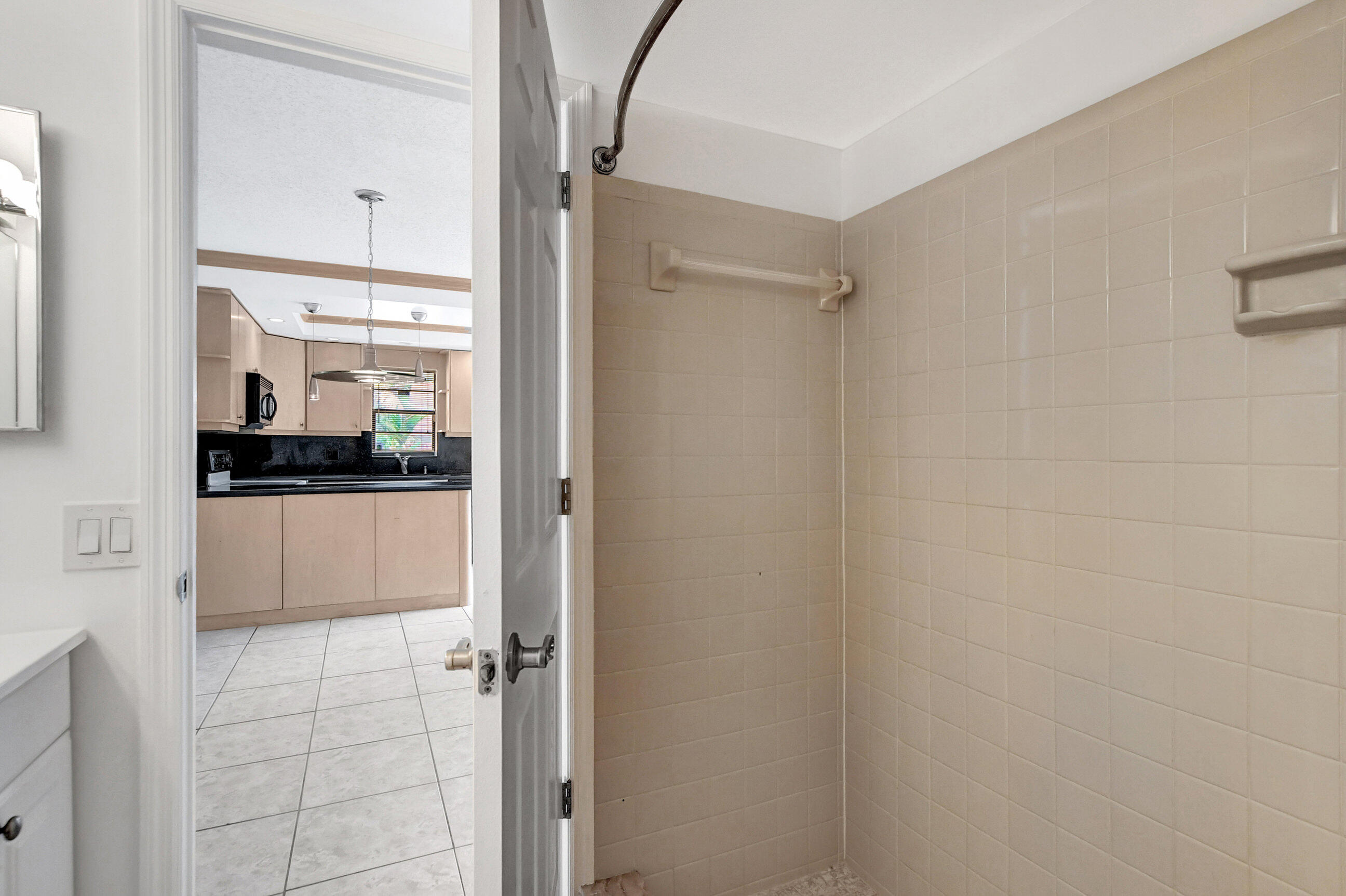 MLS #RX-11114370 image #16