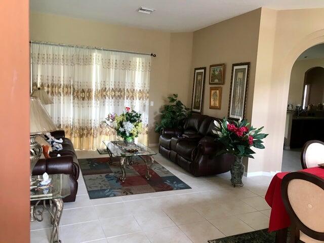 MLS #RX-10716279 image #5