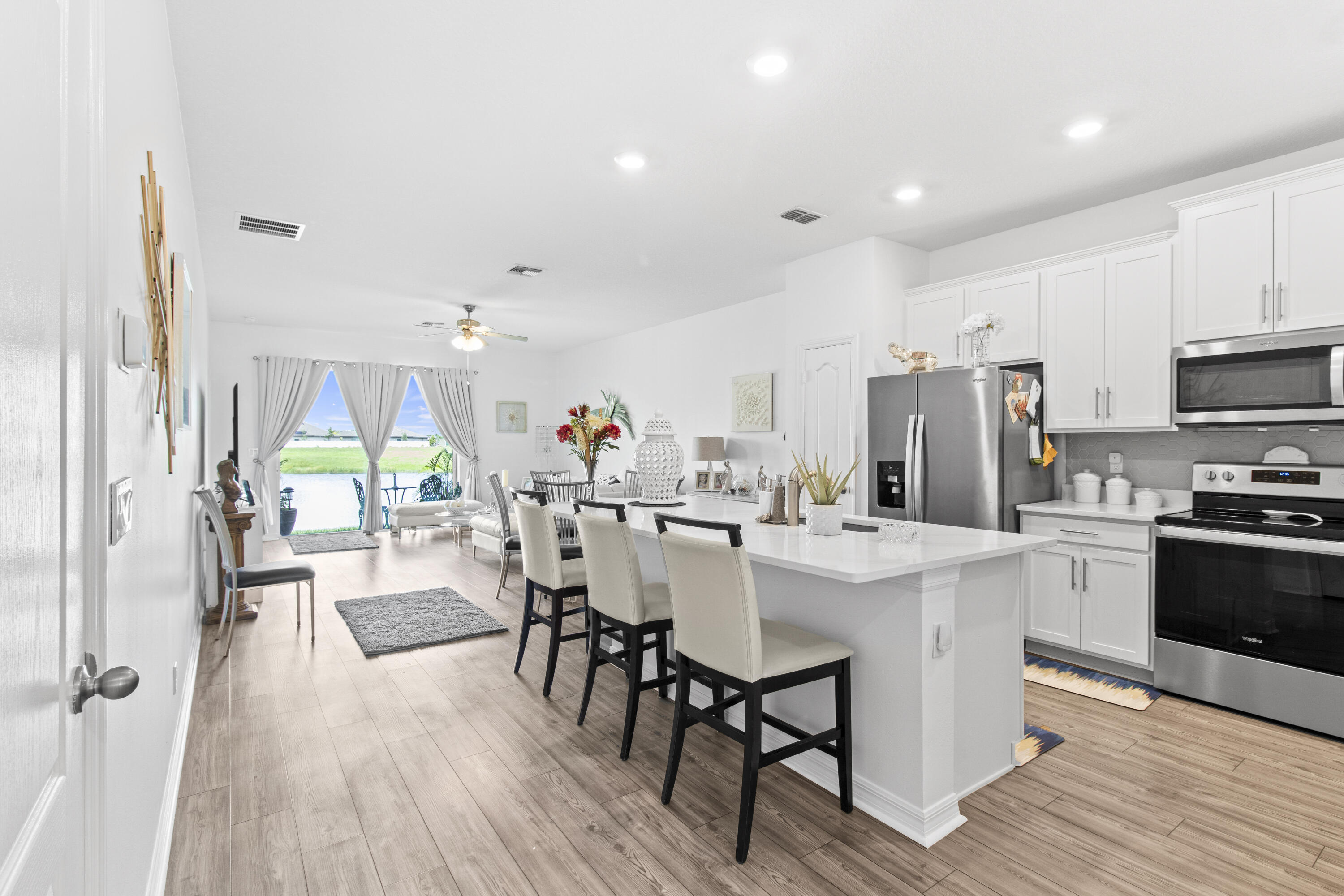 MLS #RX-11114863 image #1