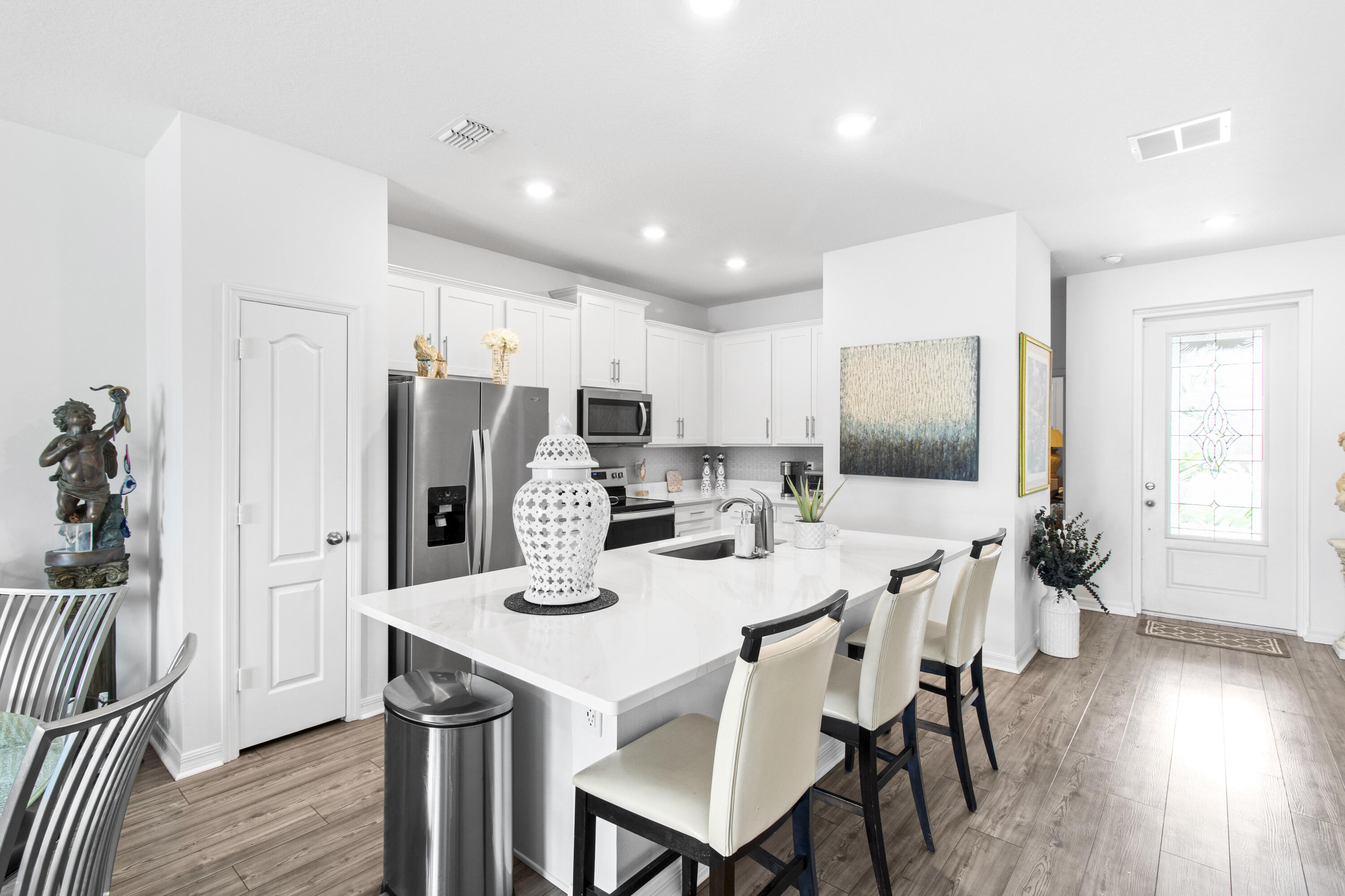 MLS #RX-11114863 image #2