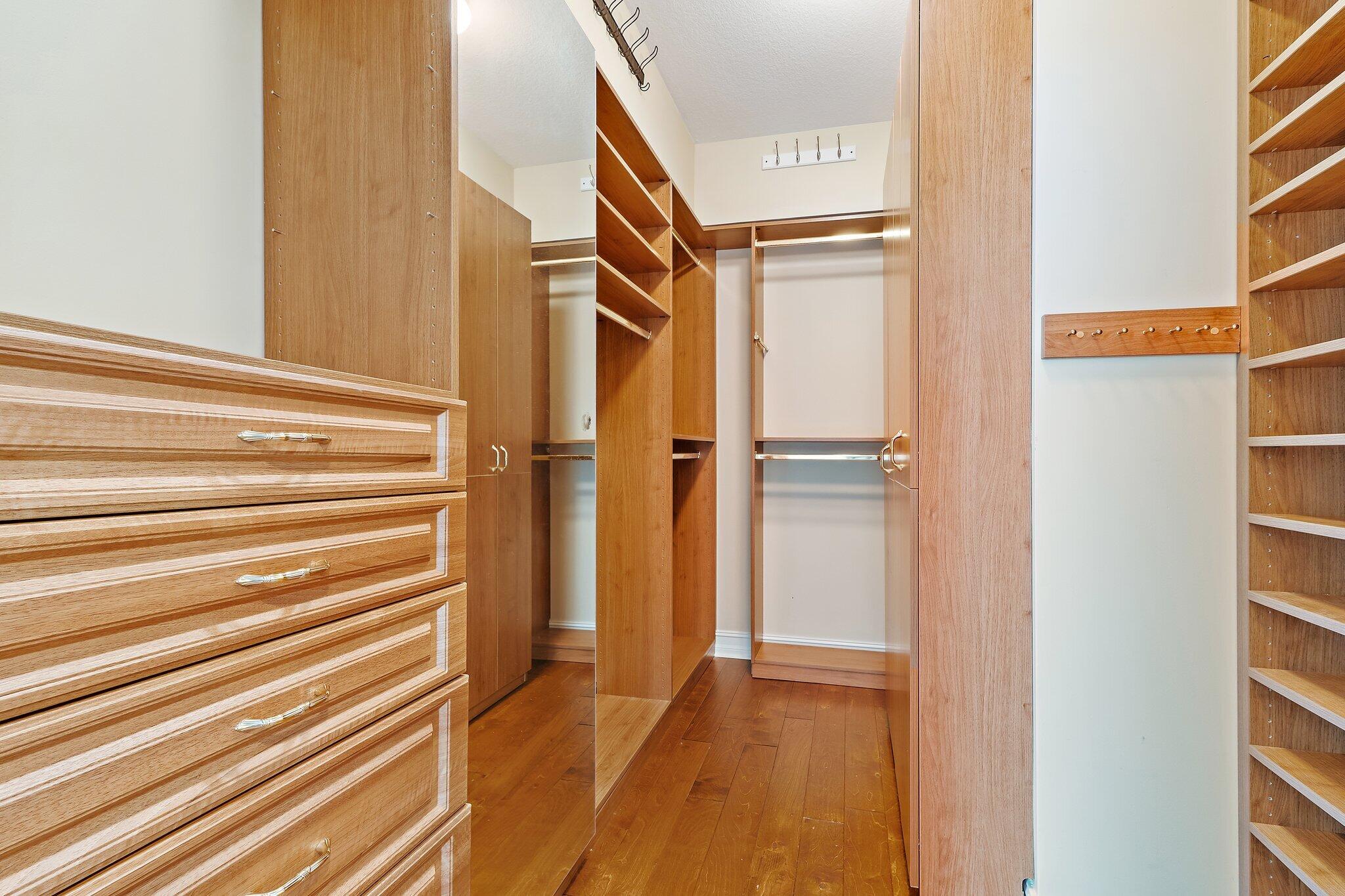 MLS #RX-10717678 image #10