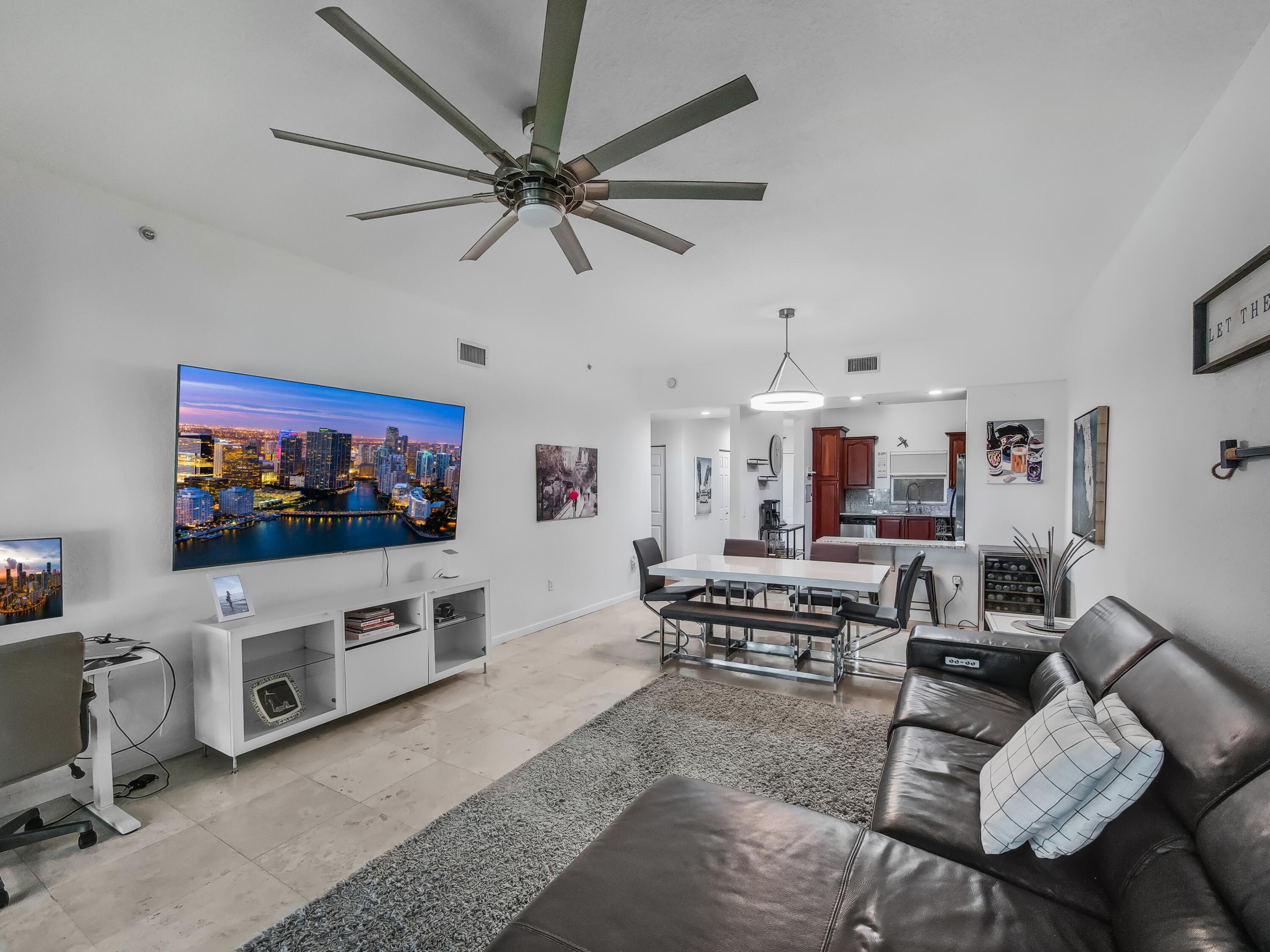 MLS #RX-11115564 image #1