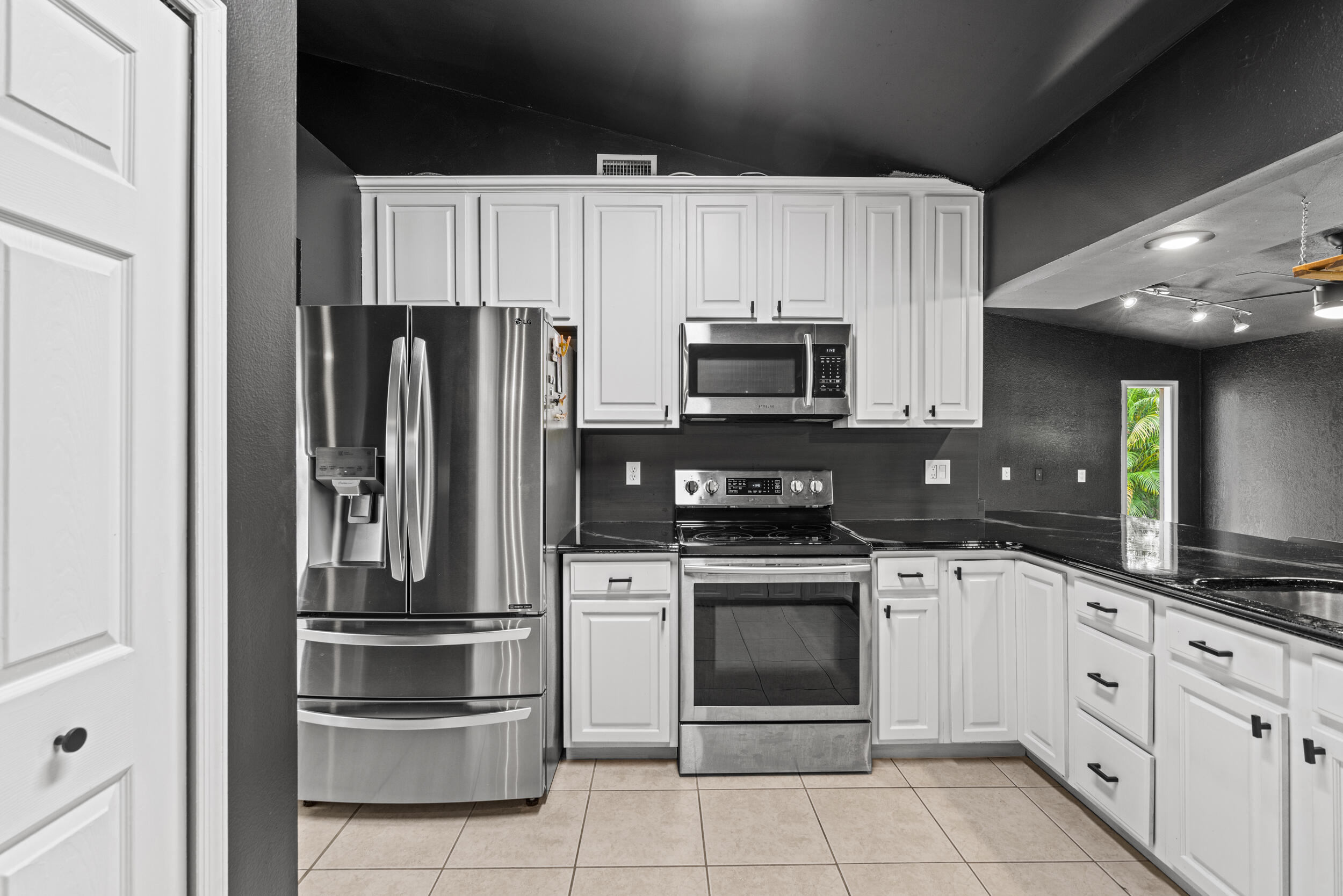 MLS #RX-11115770 image #21