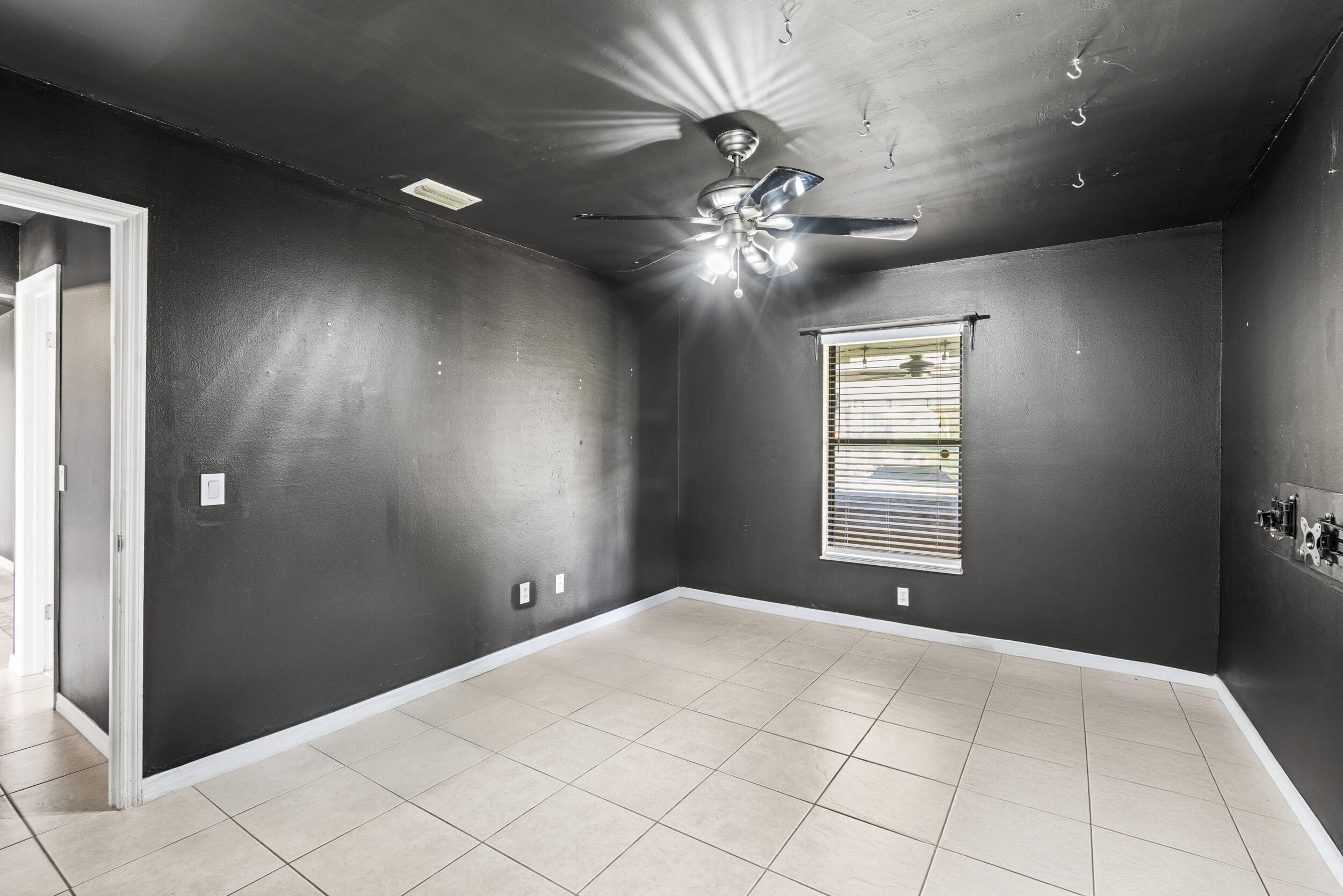 MLS #RX-11115770 image #36