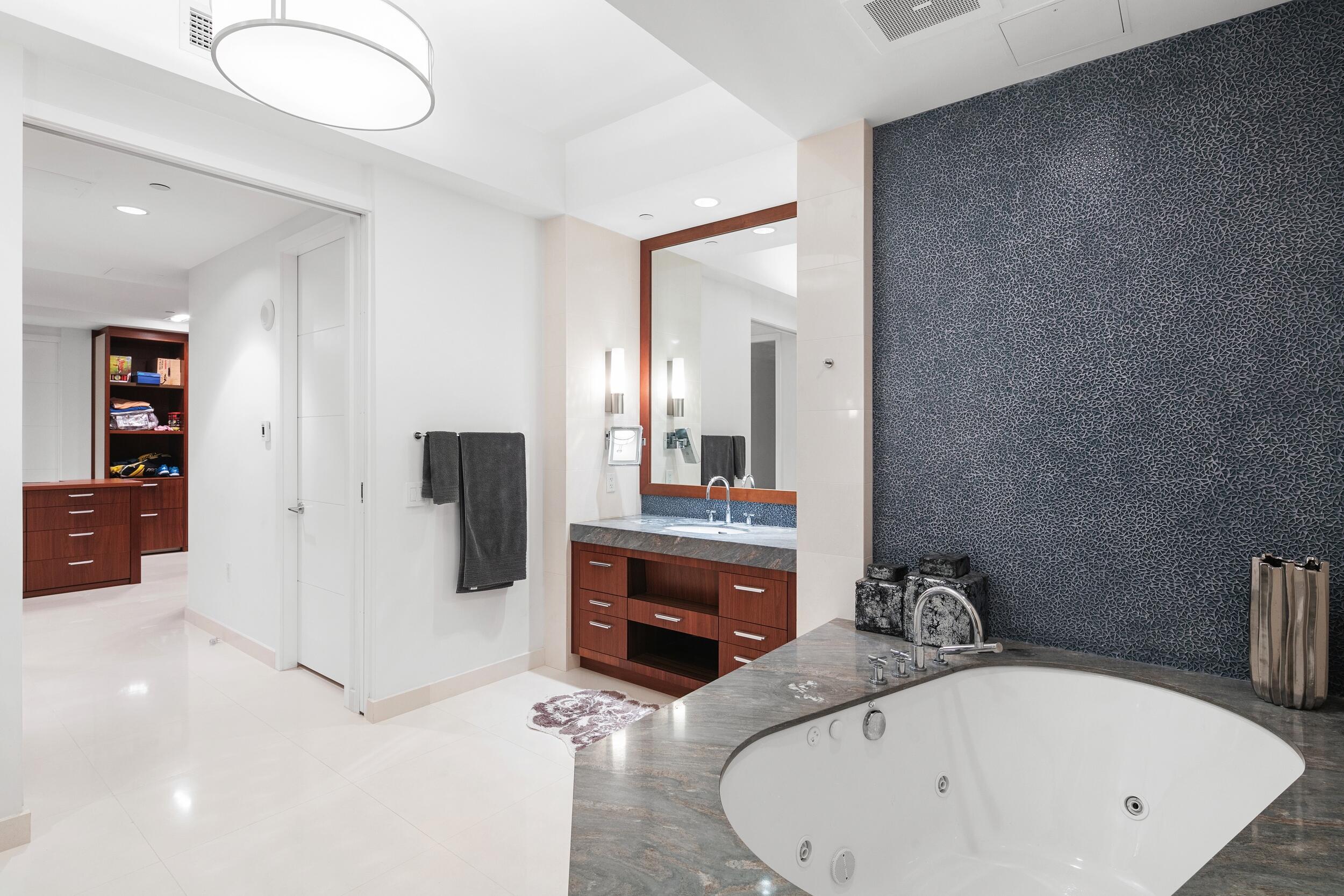 MLS #RX-11115992 image #16