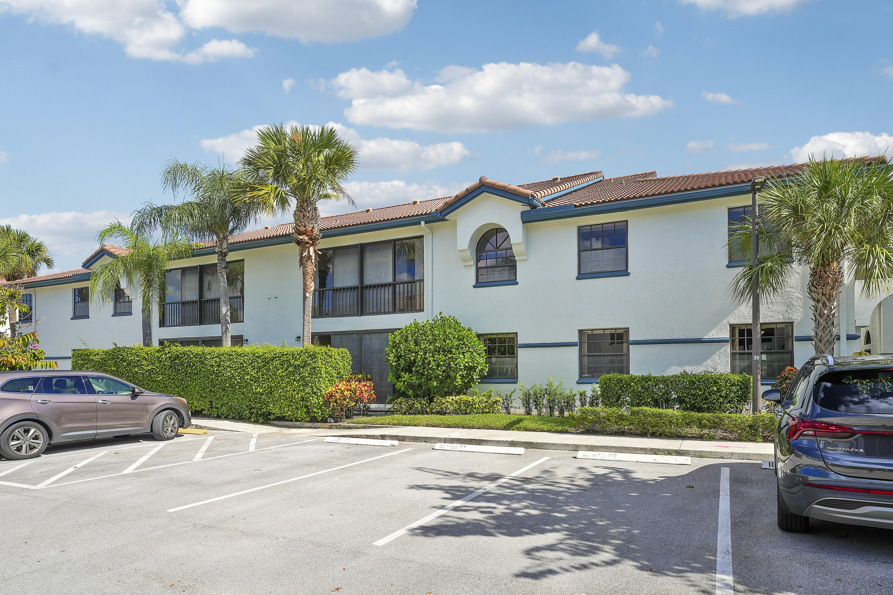 MLS #RX-11116663 image #0