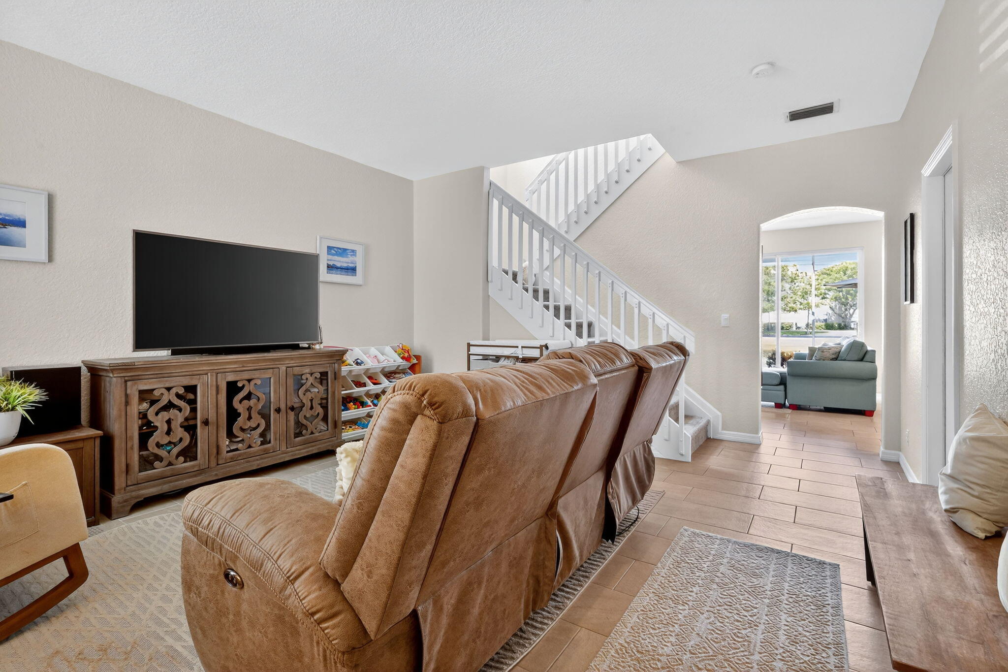 MLS #RX-11116841 image #2