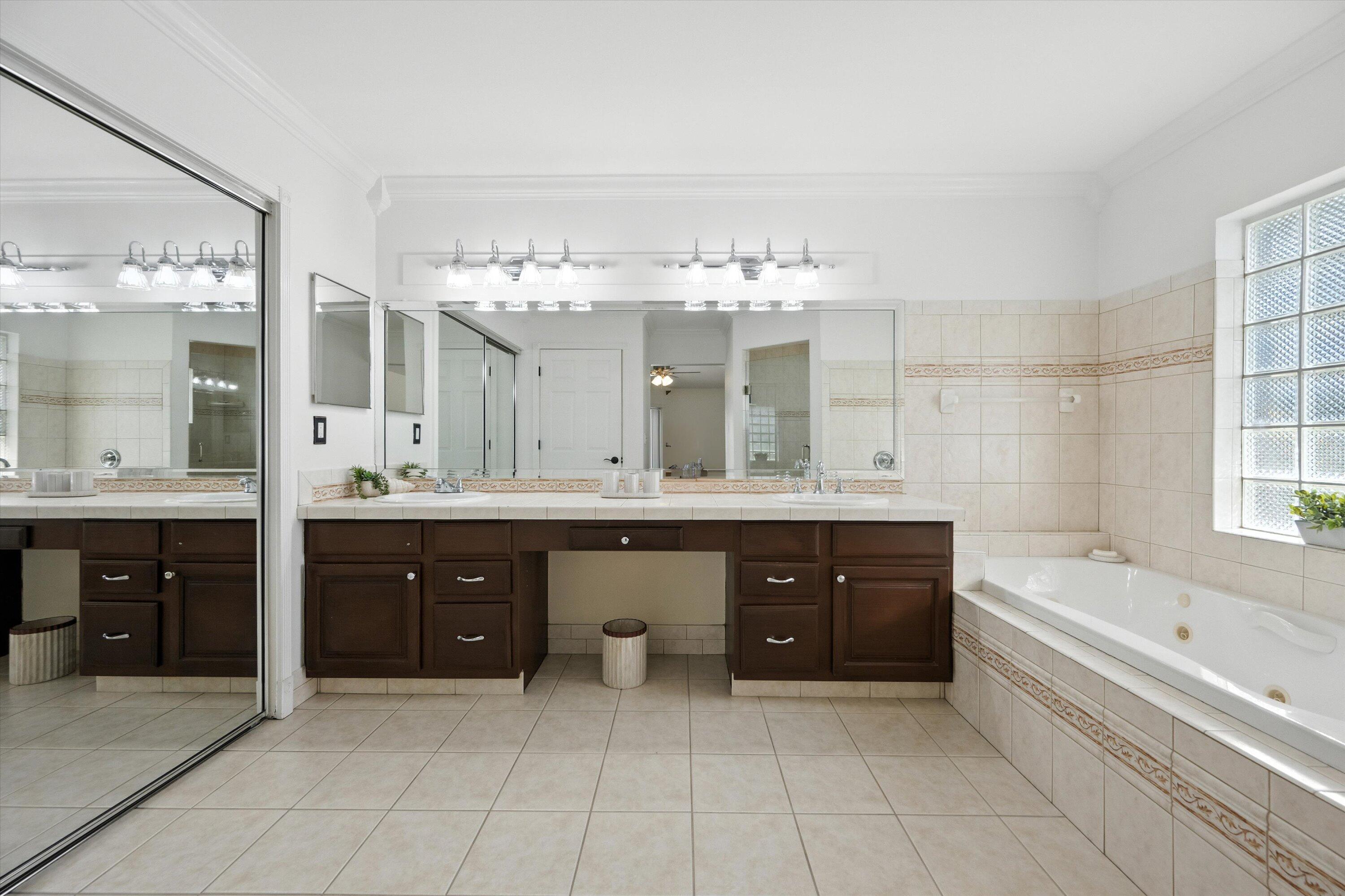 MLS #RX-11117017 image #17