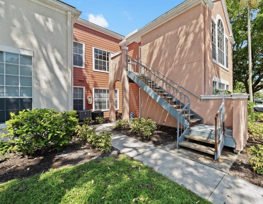 MLS #RX-10522441 image #1