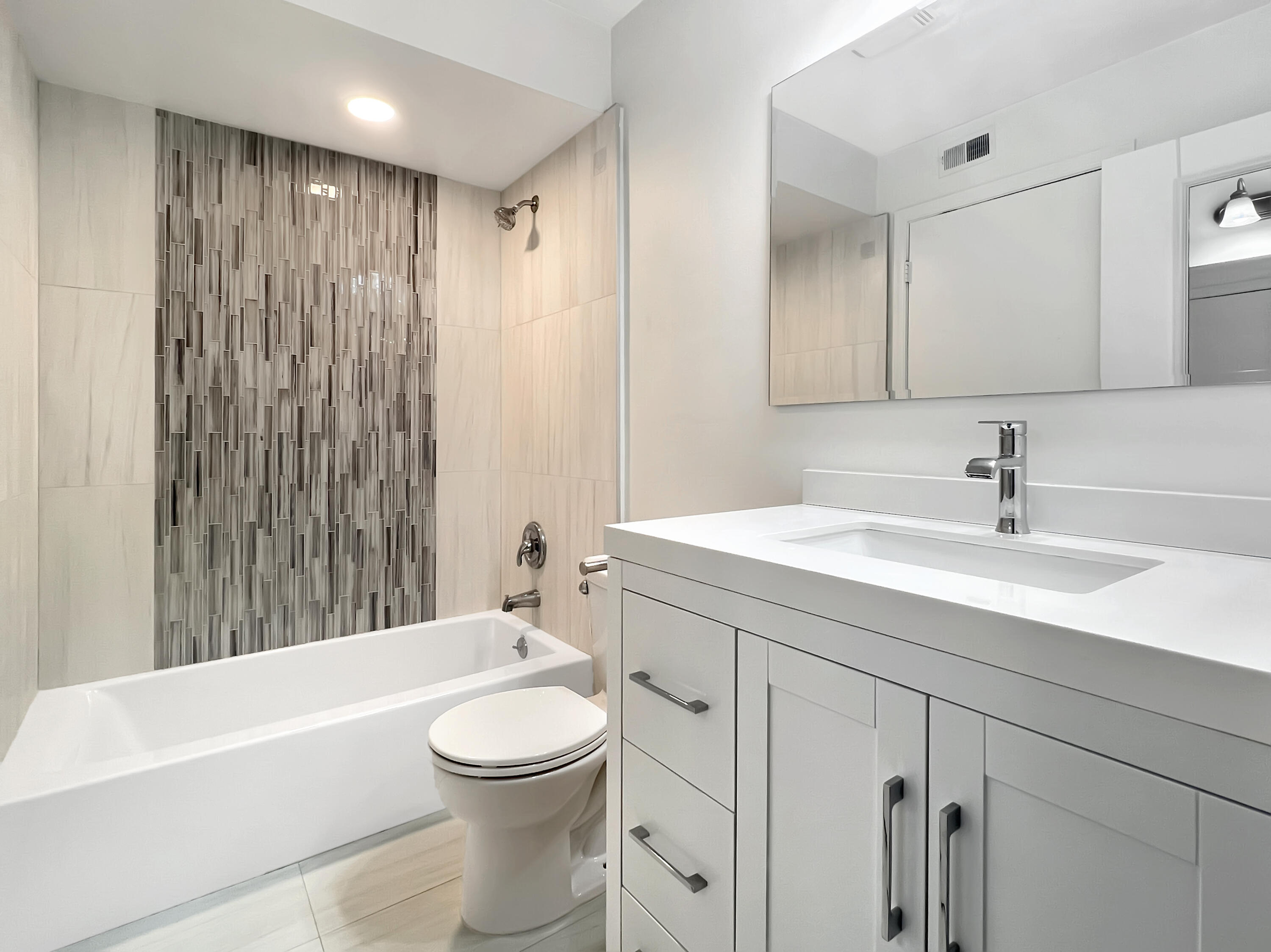 MLS #RX-10522441 image #10