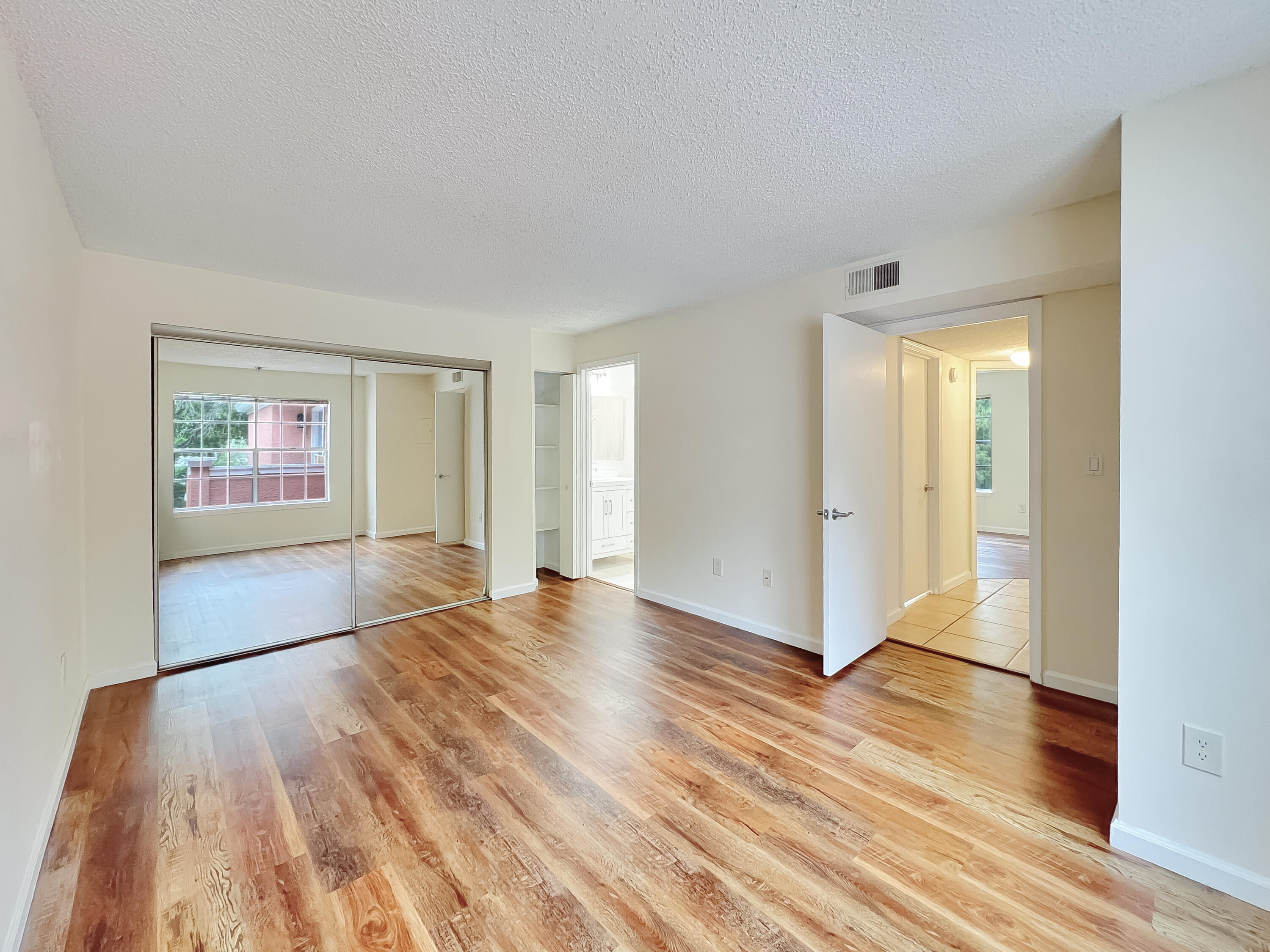 MLS #RX-10522441 image #11