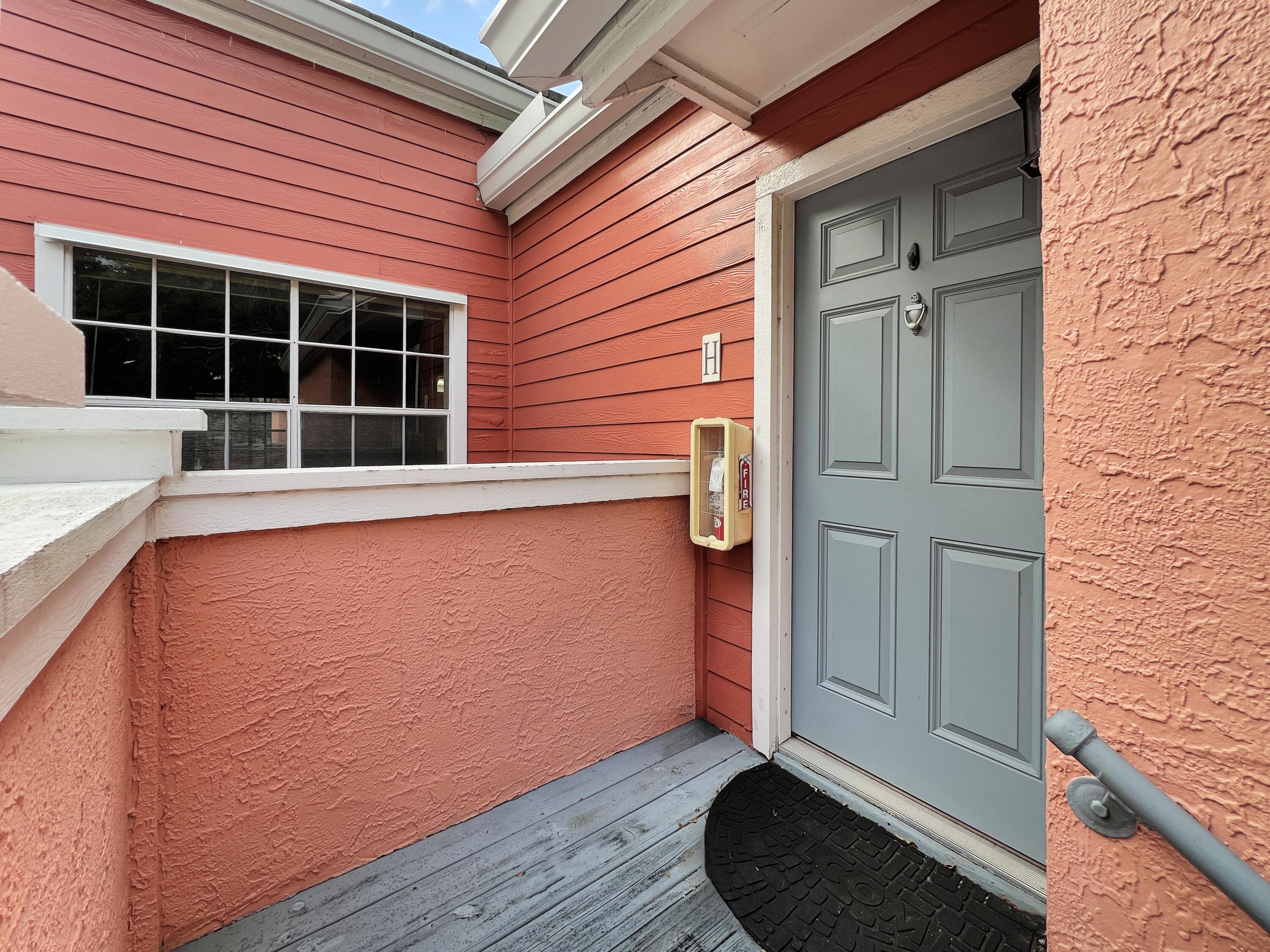 MLS #RX-10522441 image #2