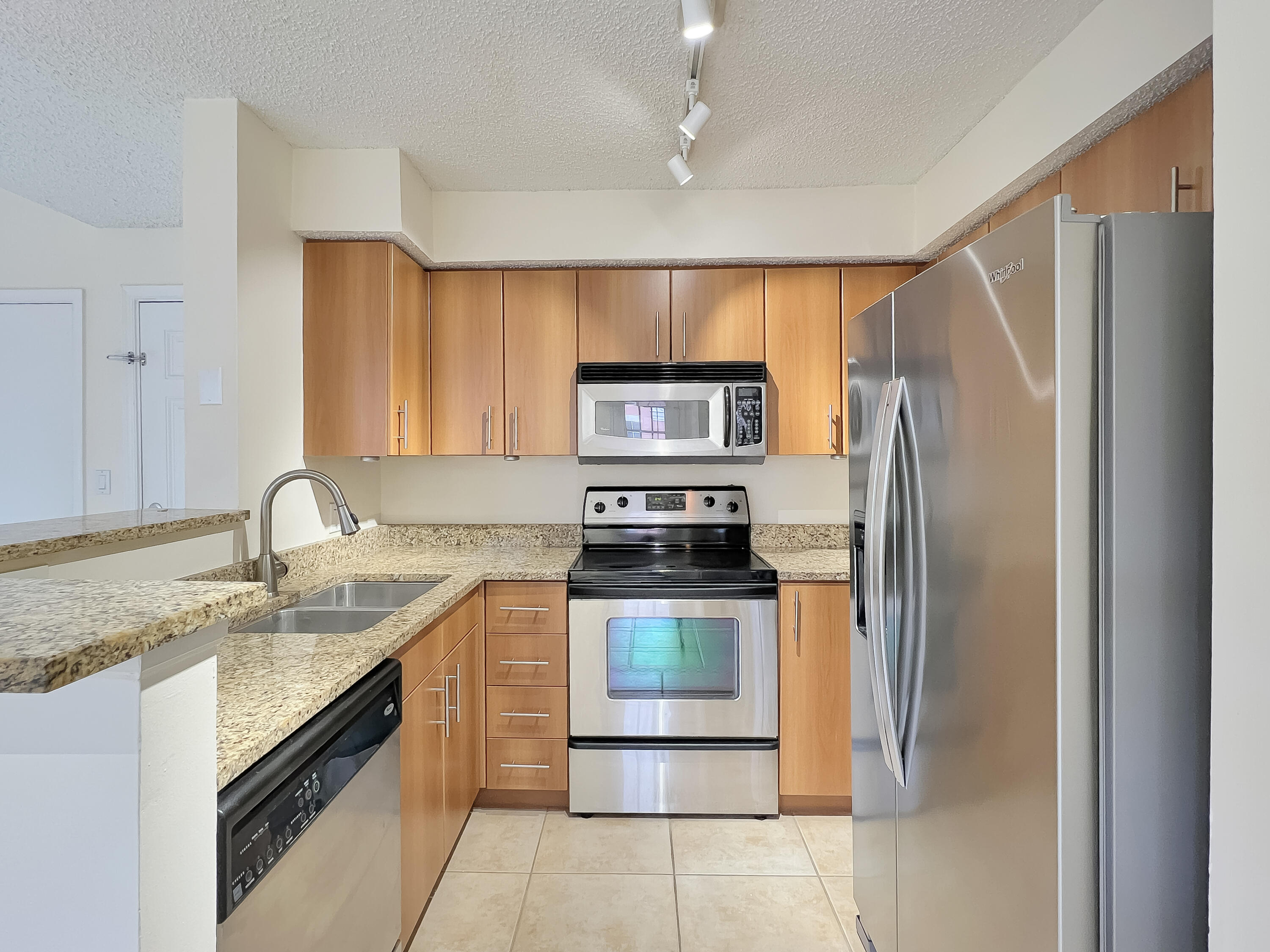 MLS #RX-10522441 image #7