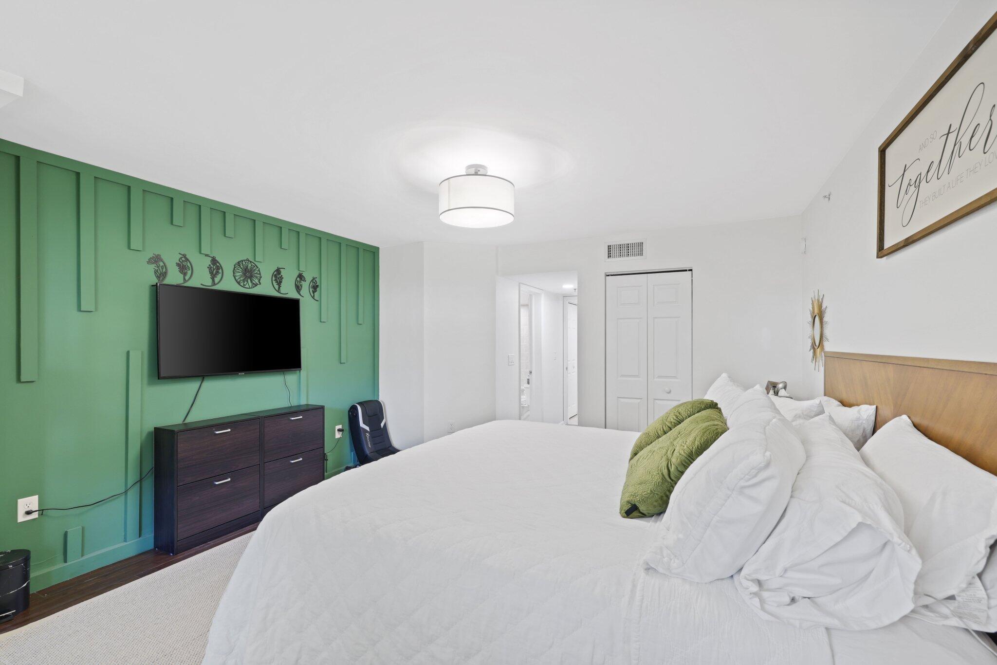 MLS #RX-10723507 image #19