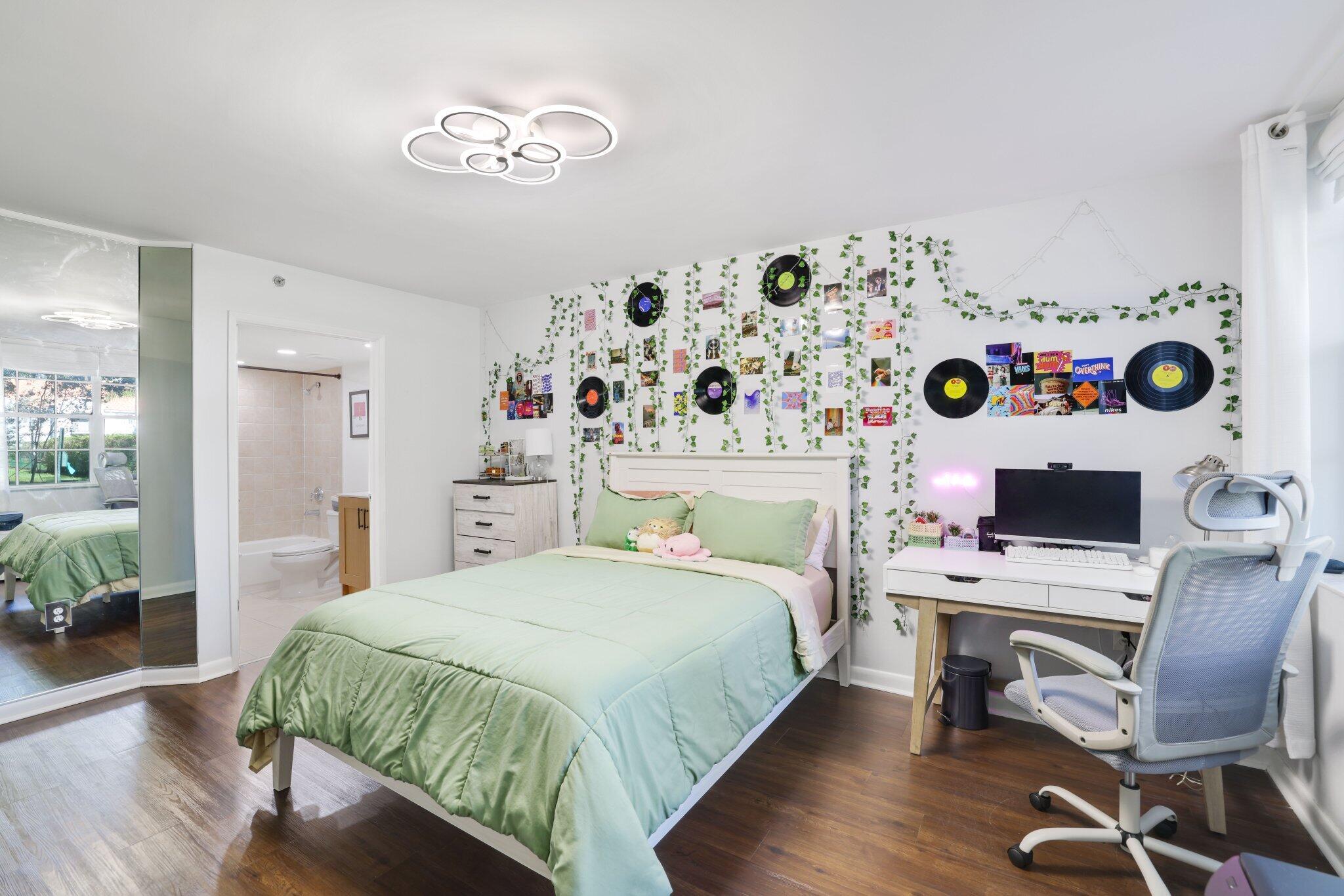 MLS #RX-10723507 image #25