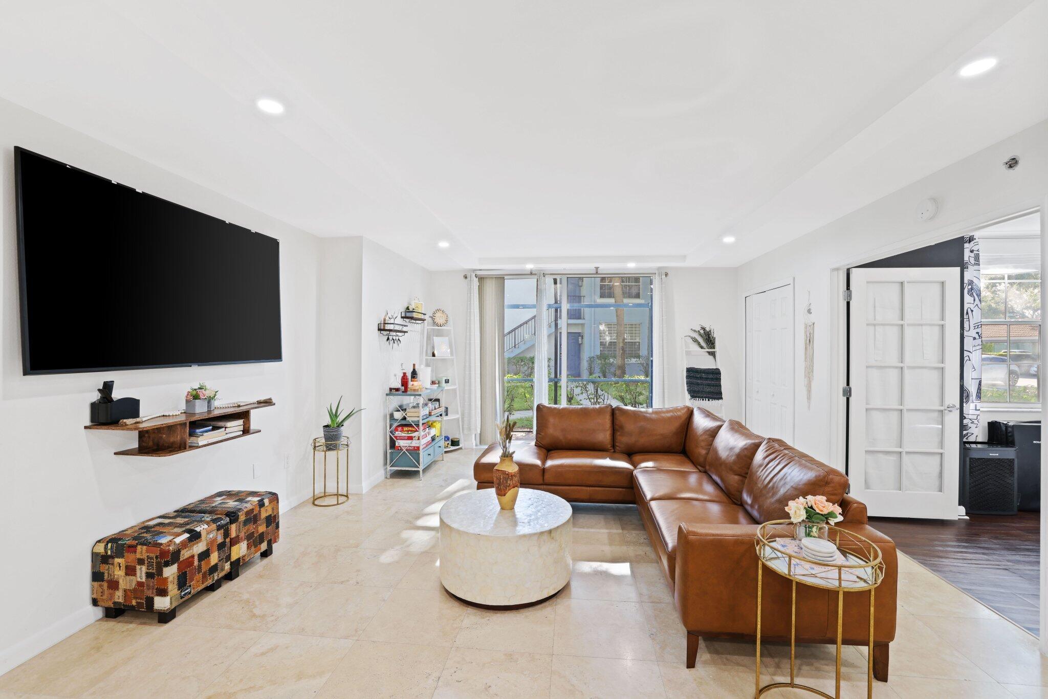 MLS #RX-10723507 image #5