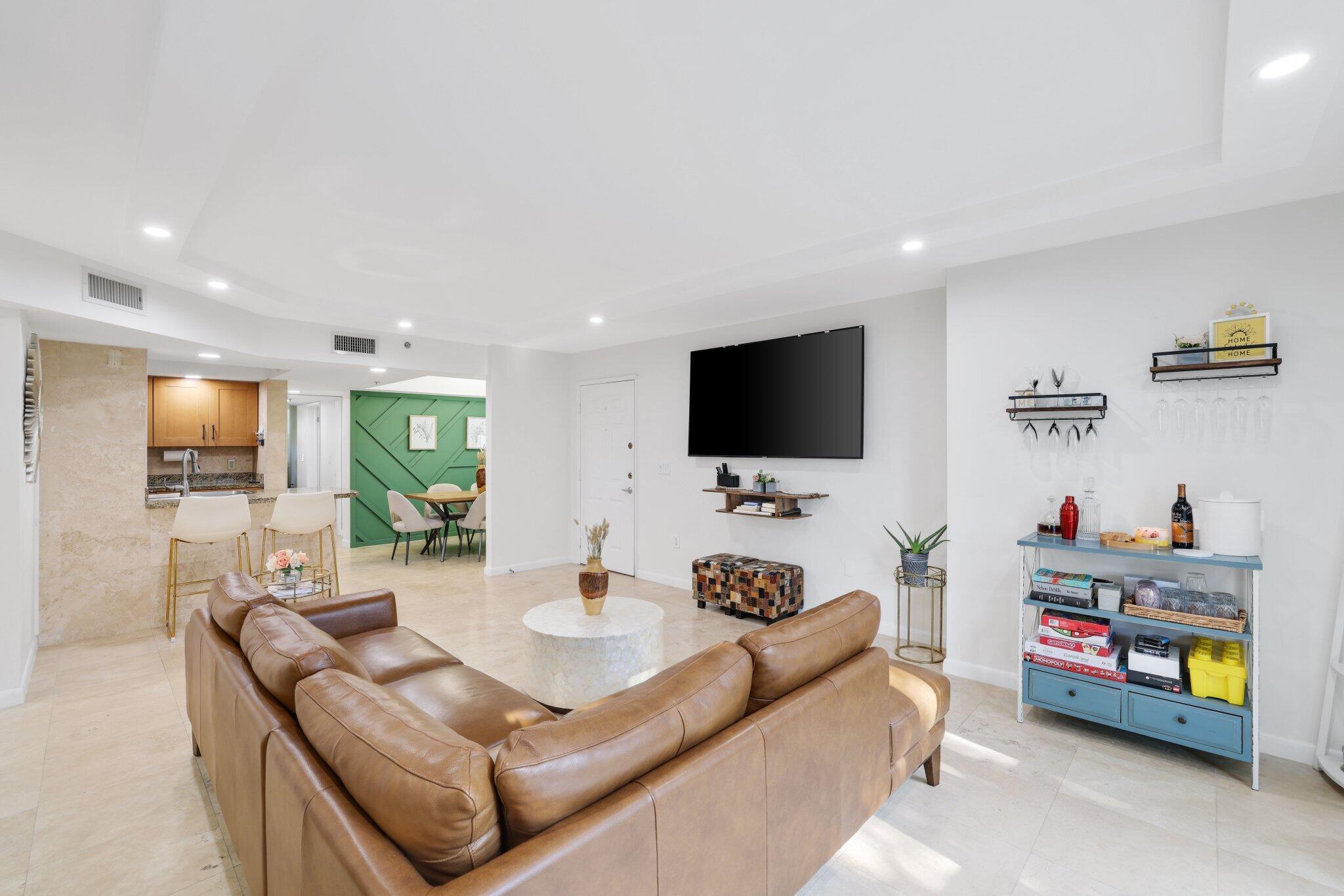 MLS #RX-10723507 image #6