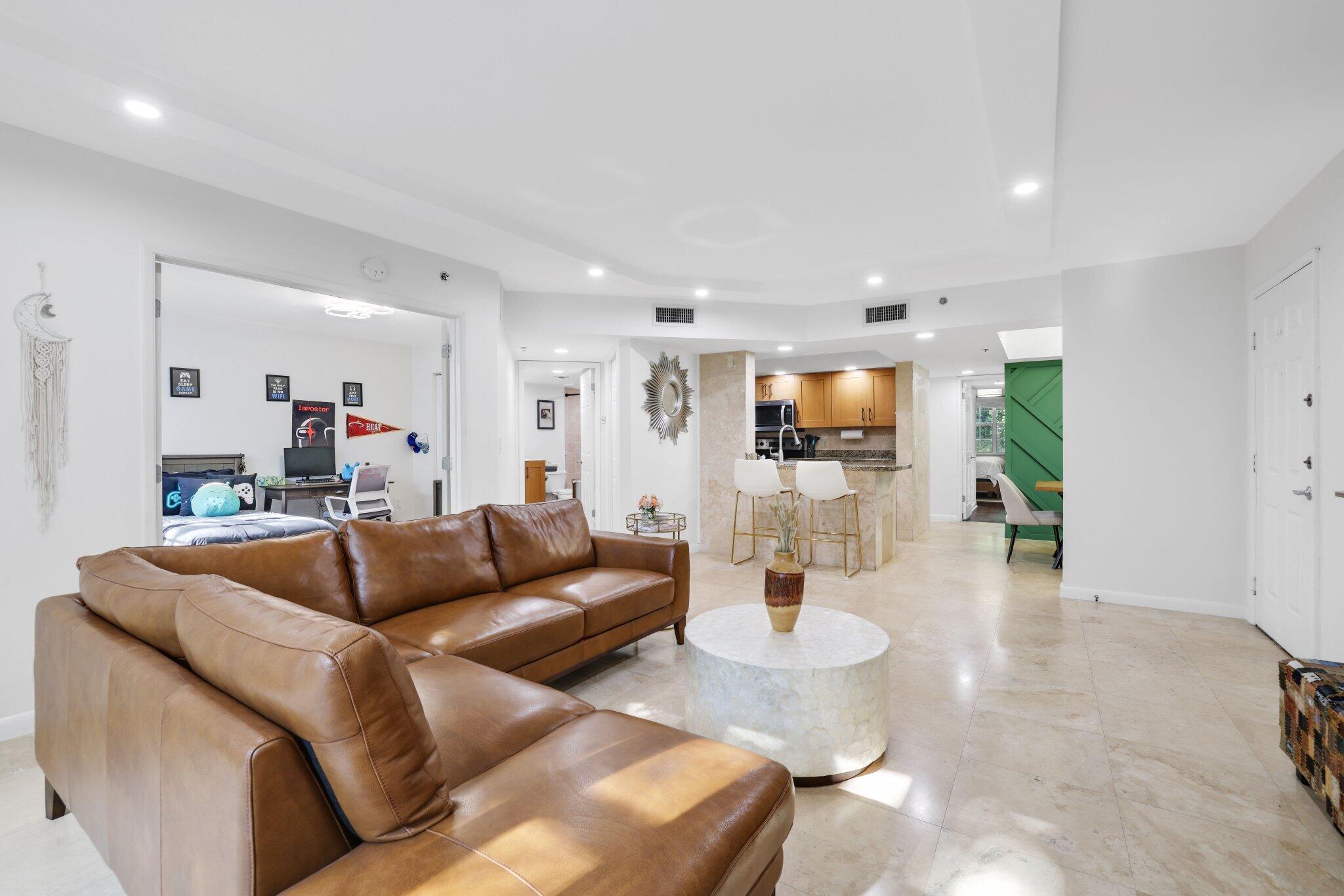 MLS #RX-10723507 image #7