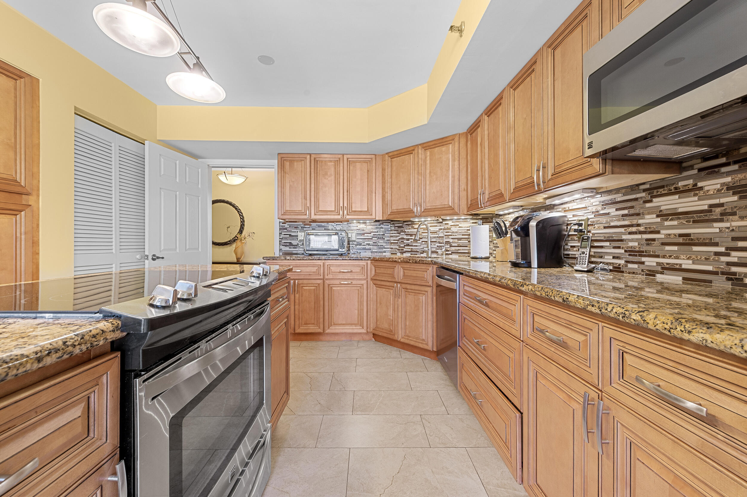 MLS #RX-10866153 image #17