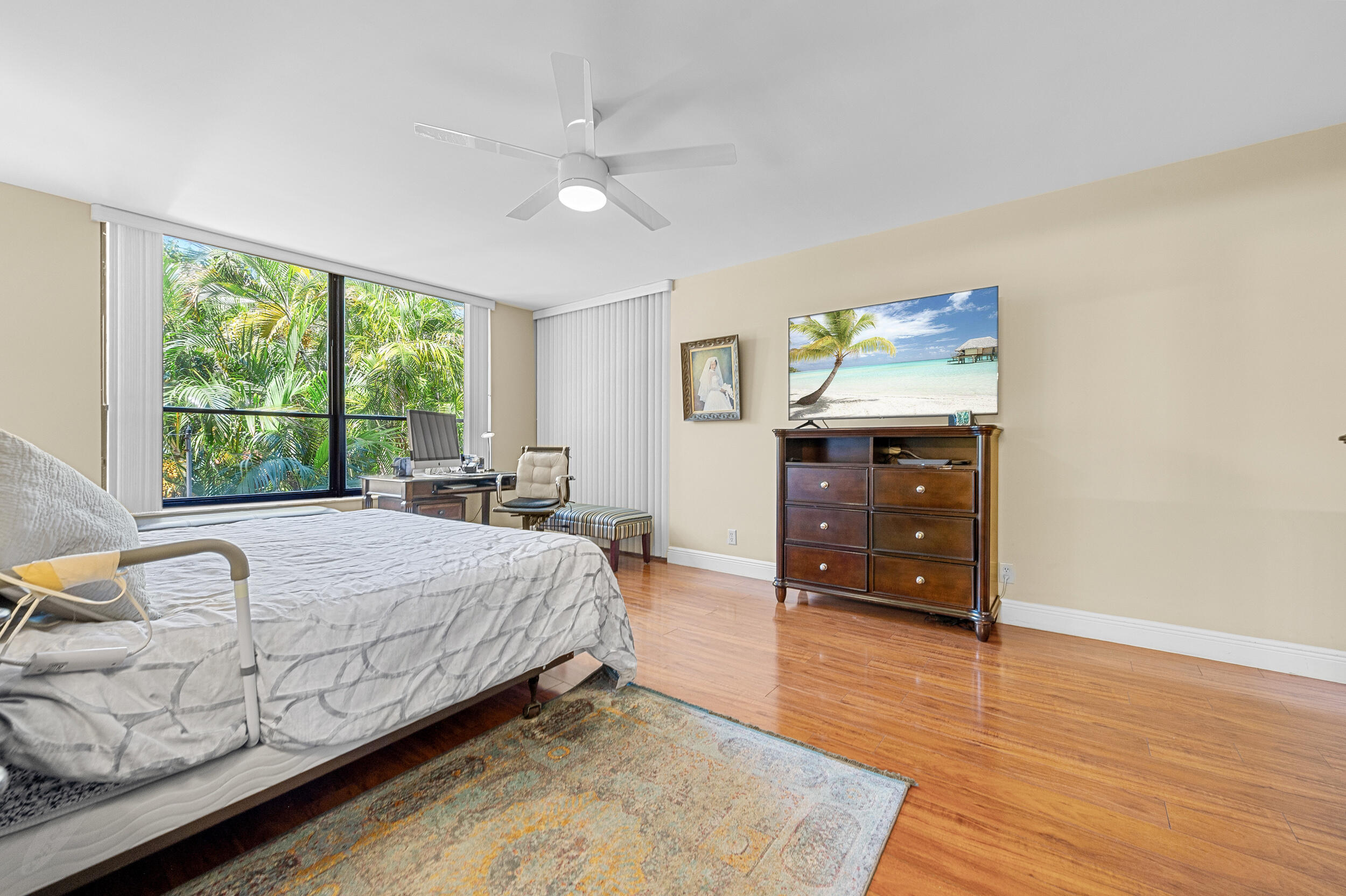 MLS #RX-10866153 image #24