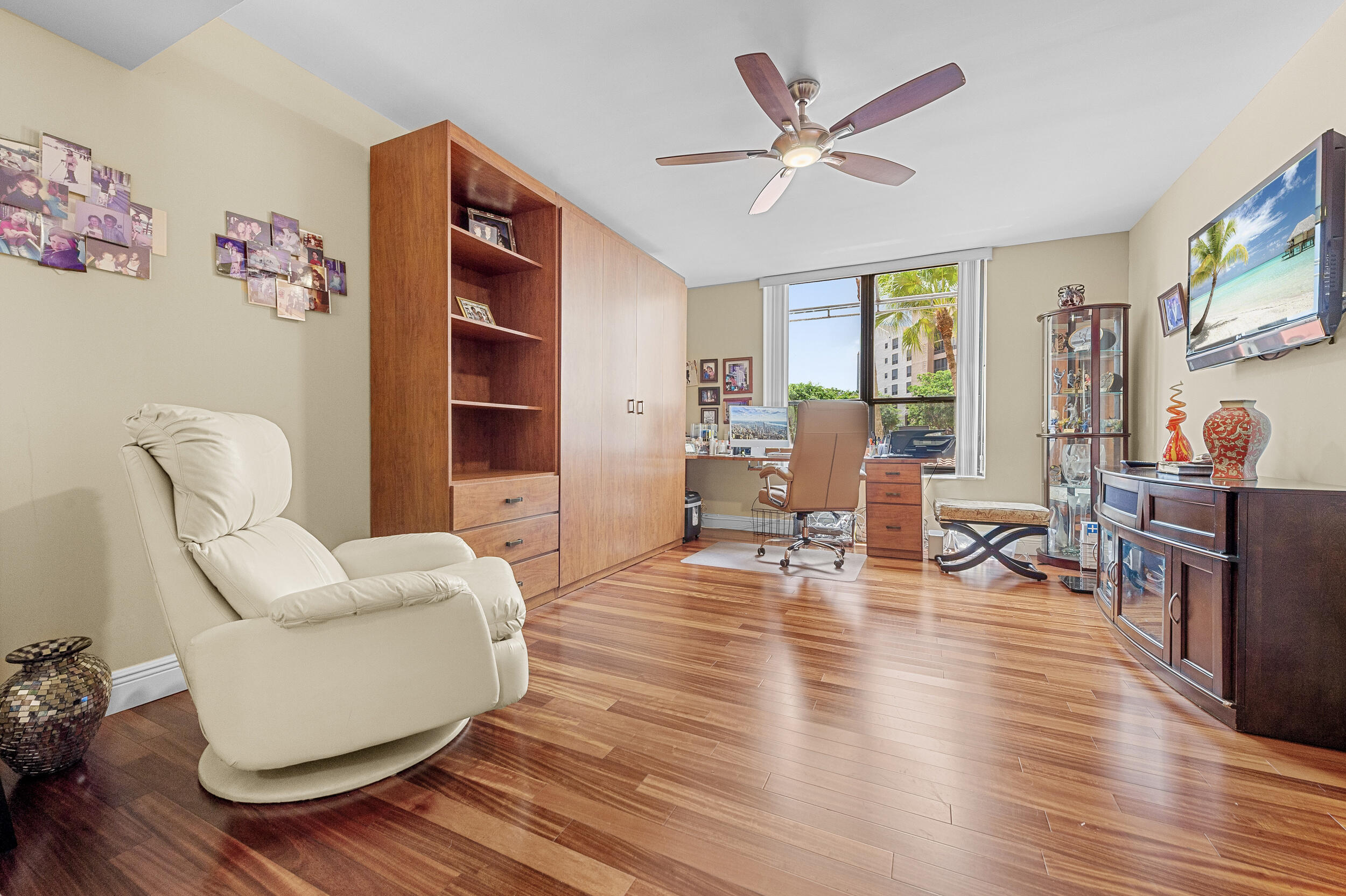 MLS #RX-10866153 image #32