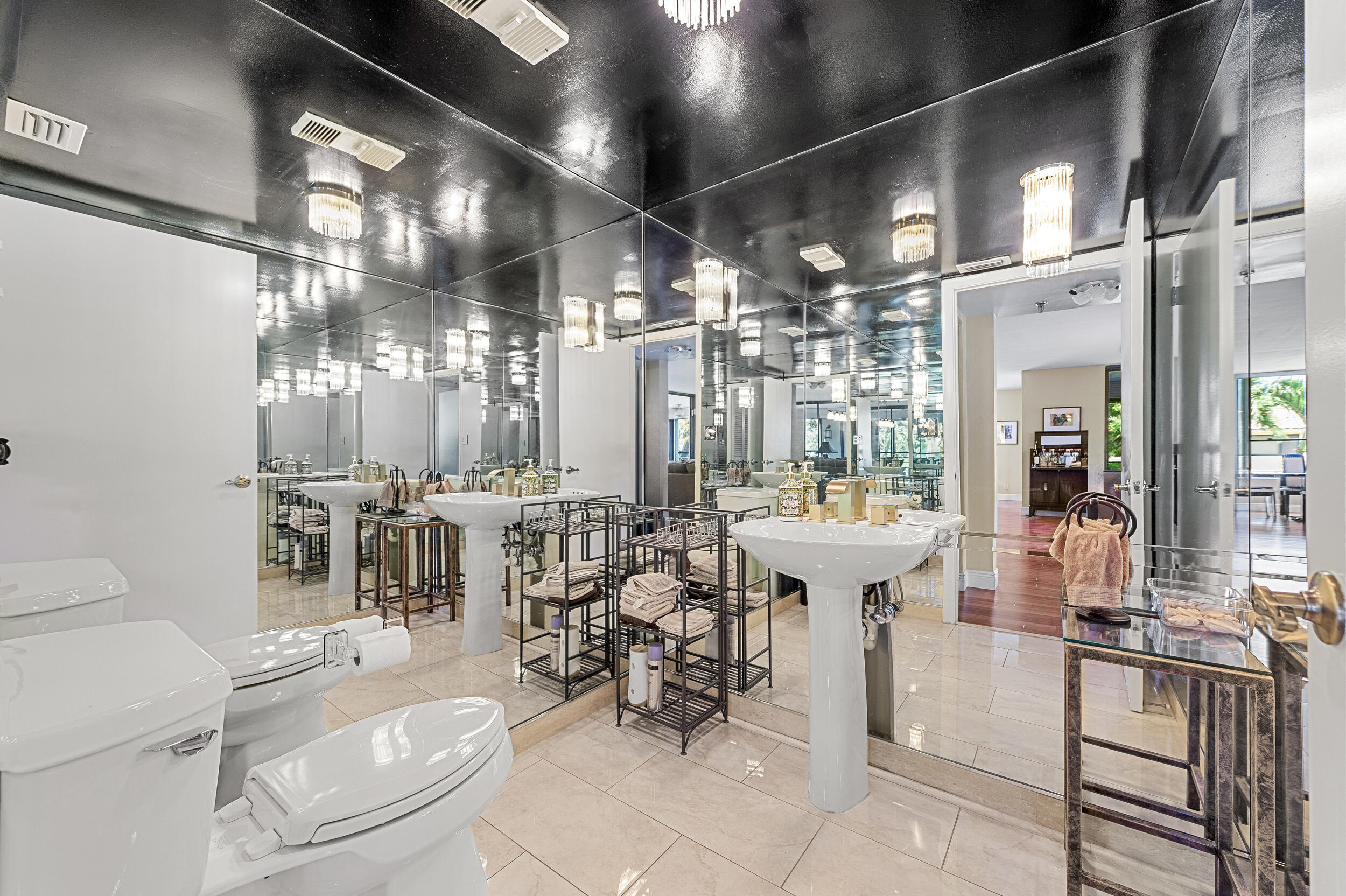 MLS #RX-10866153 image #33