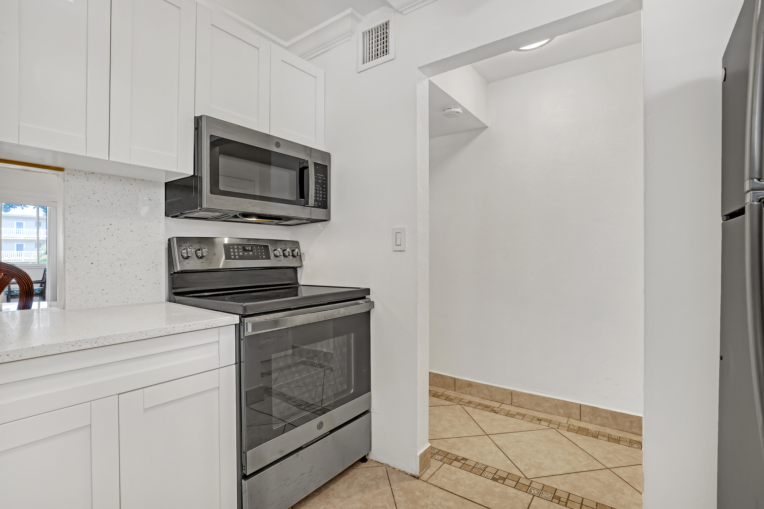 MLS #RX-11117776 image #7