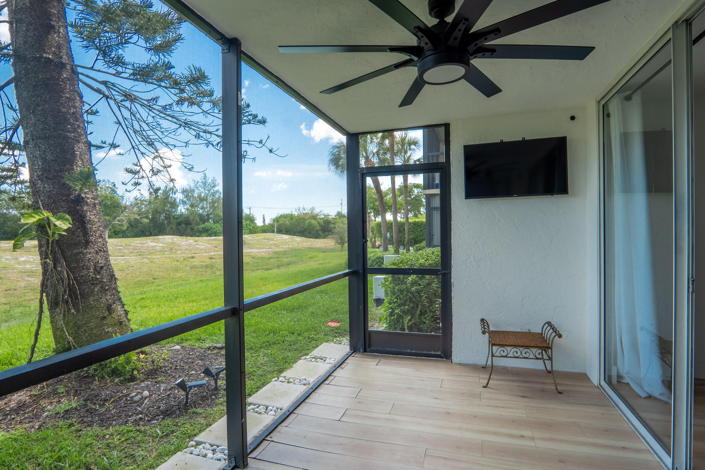 MLS #RX-10976792 image #17