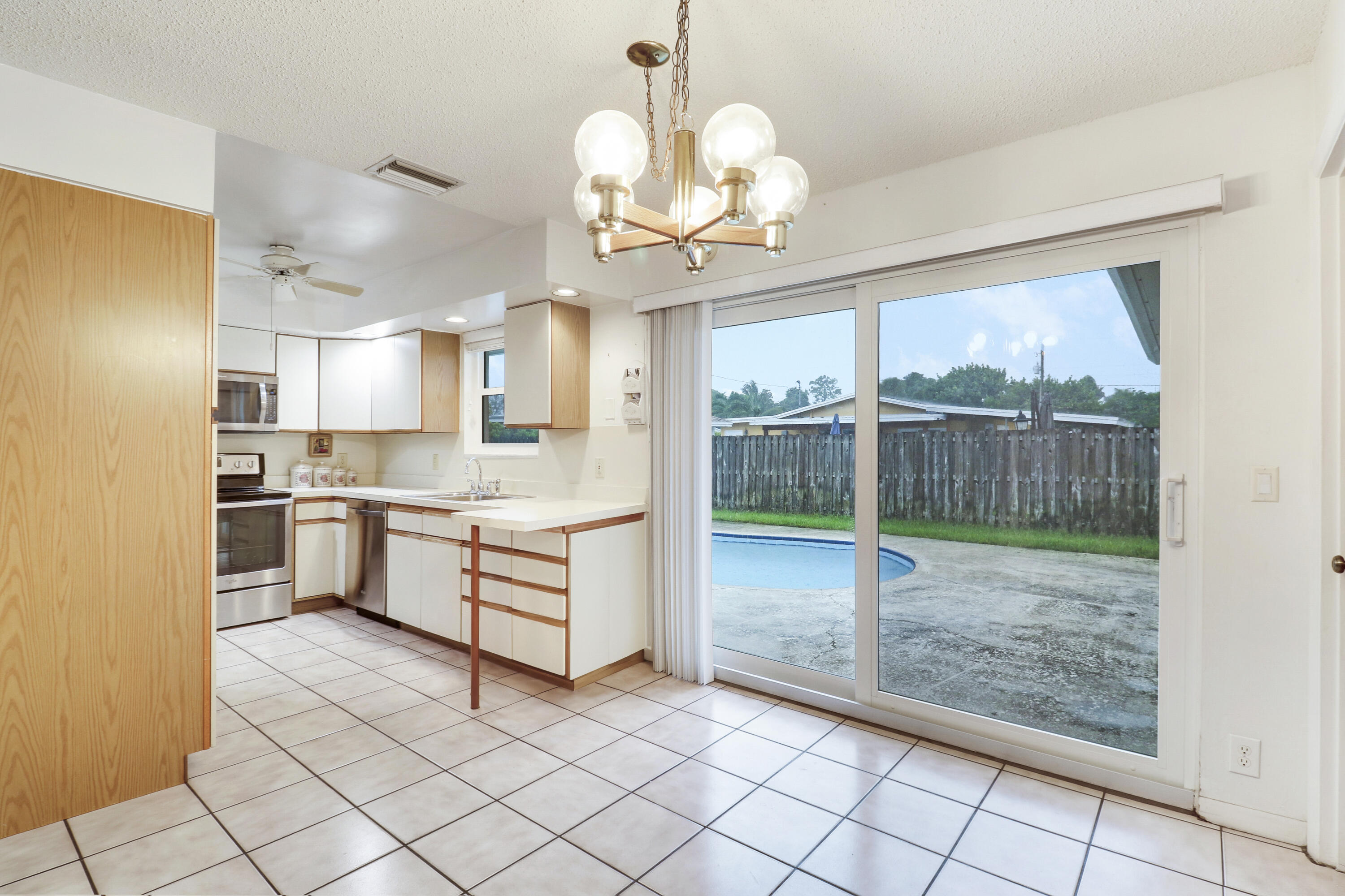 MLS #RX-11117977 image #12