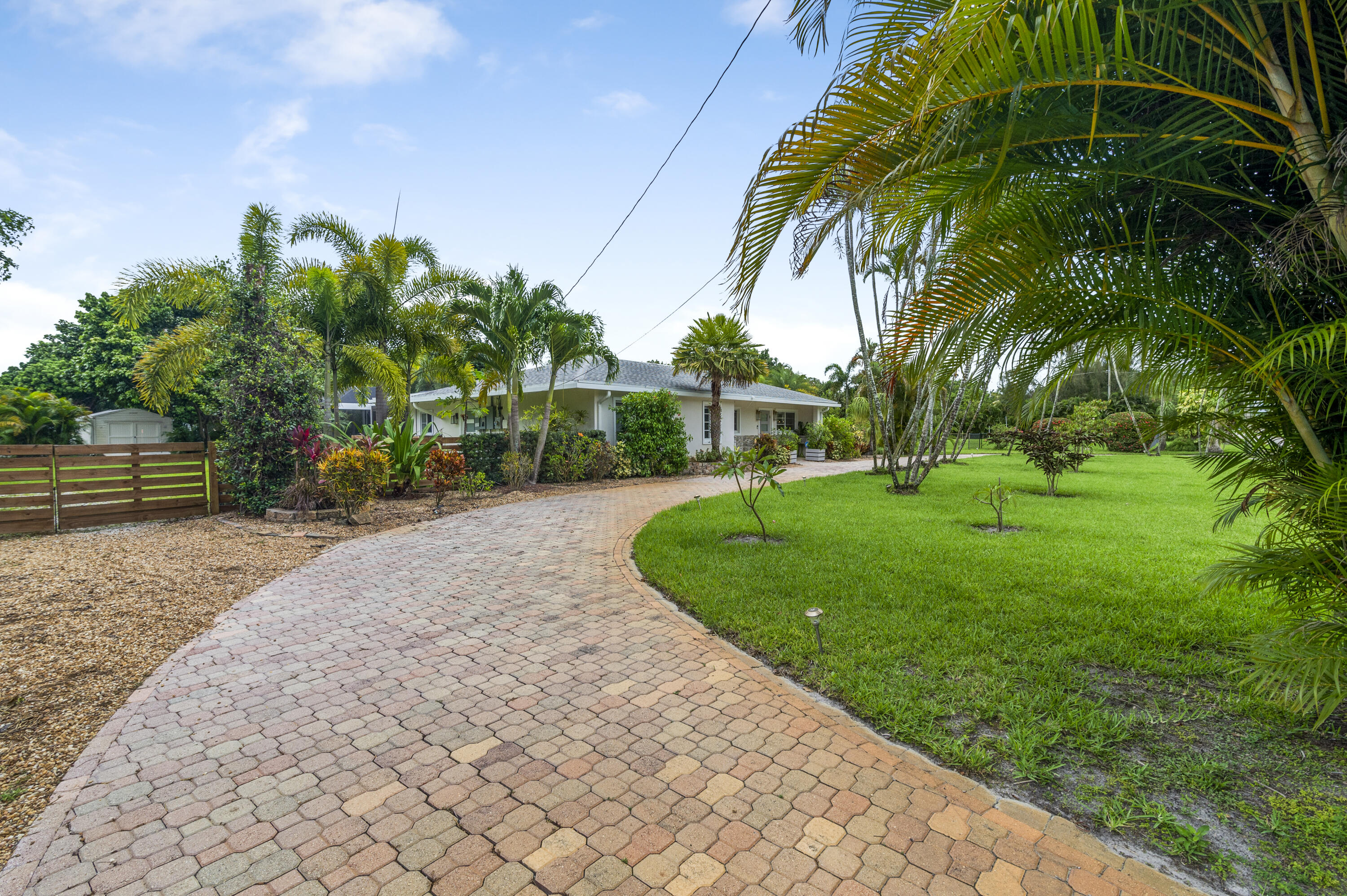 MLS #RX-11118036 image #1