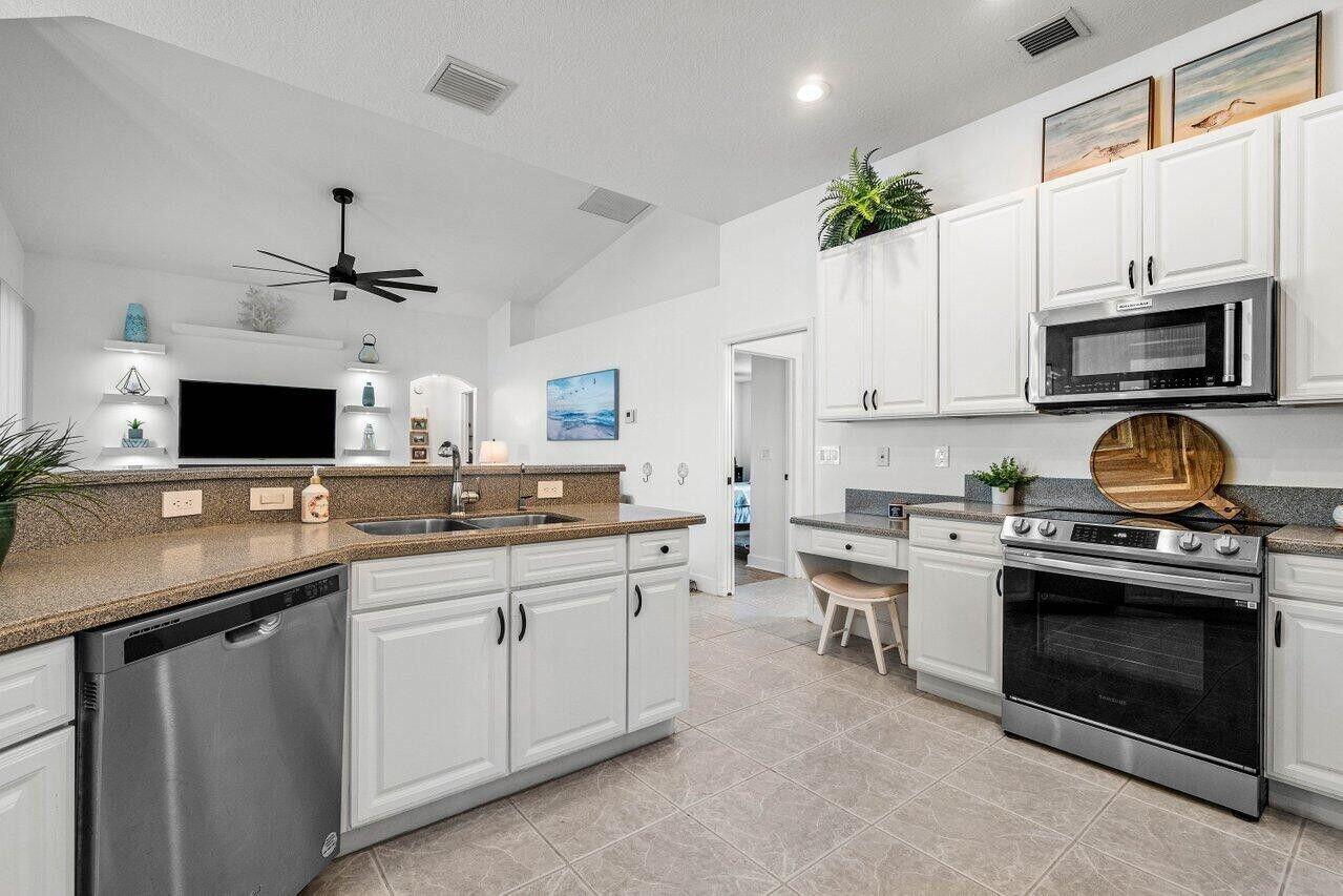 MLS #RX-11118345 image #12