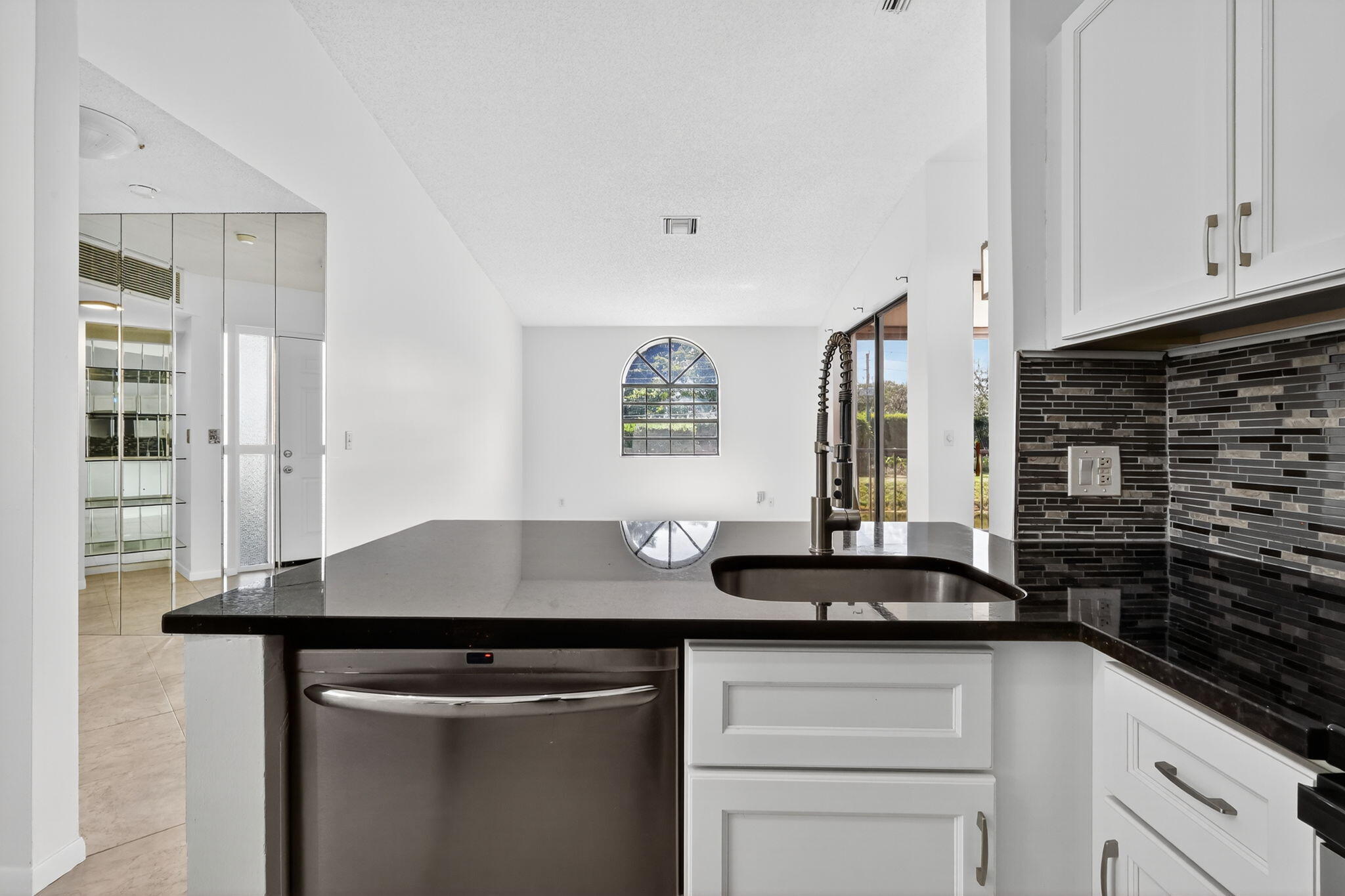 MLS #RX-11110091 image #11